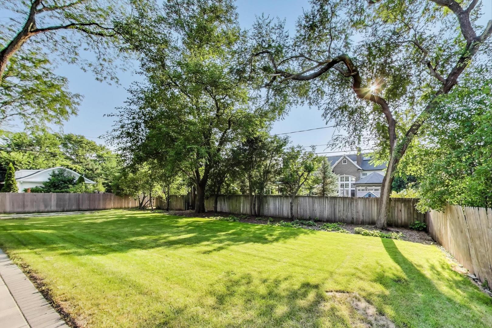 4940 Wolf Road