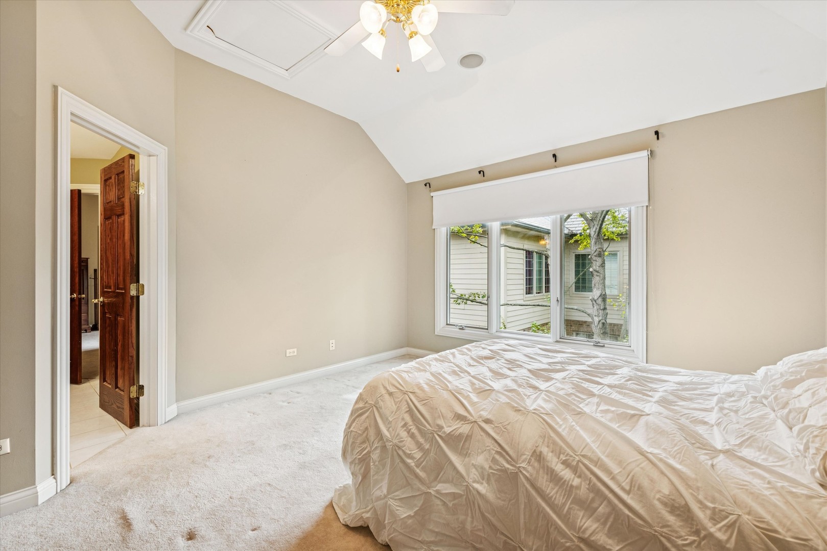 430 SHADOW CREEK Drive