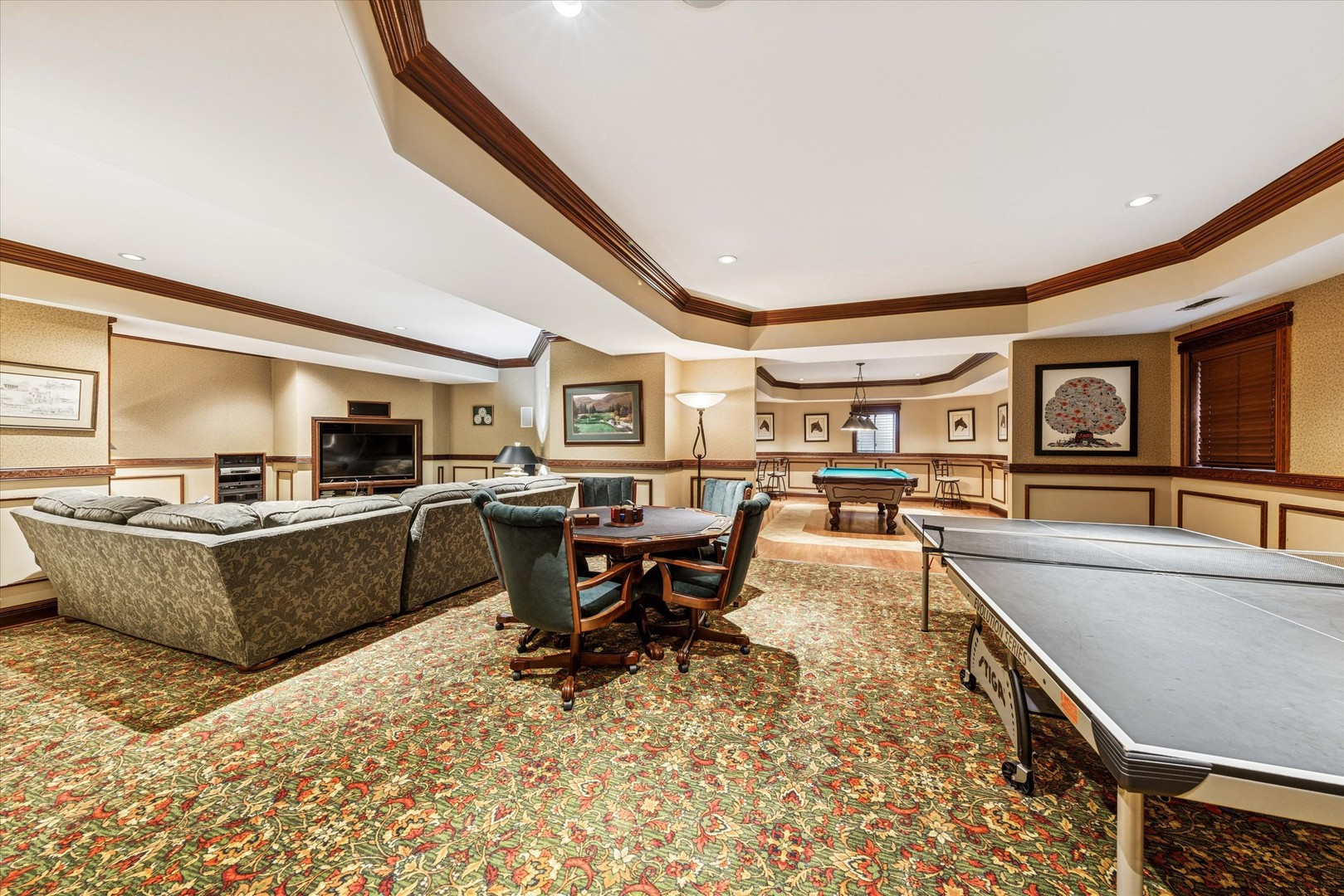 430 SHADOW CREEK Drive