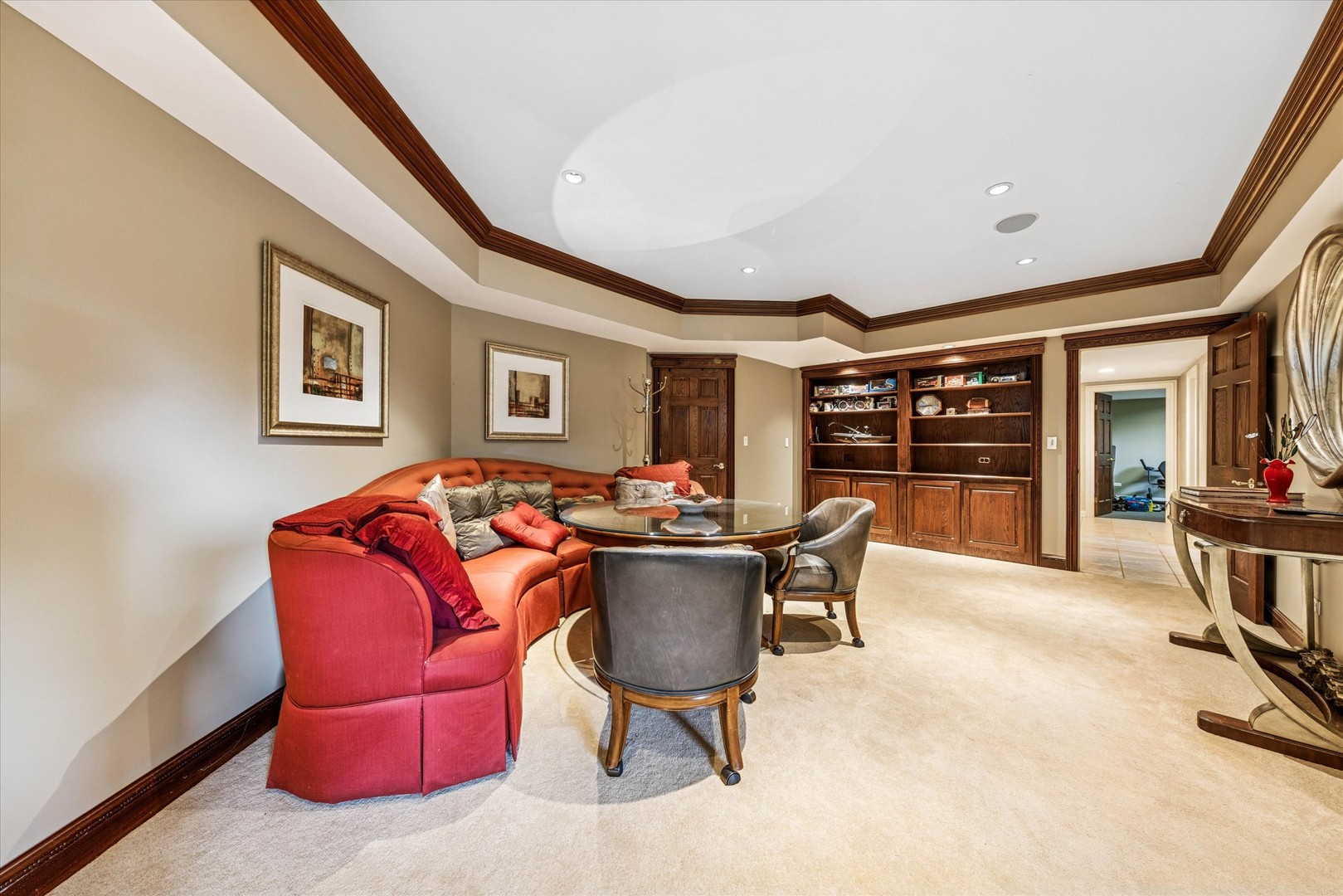 430 SHADOW CREEK Drive
