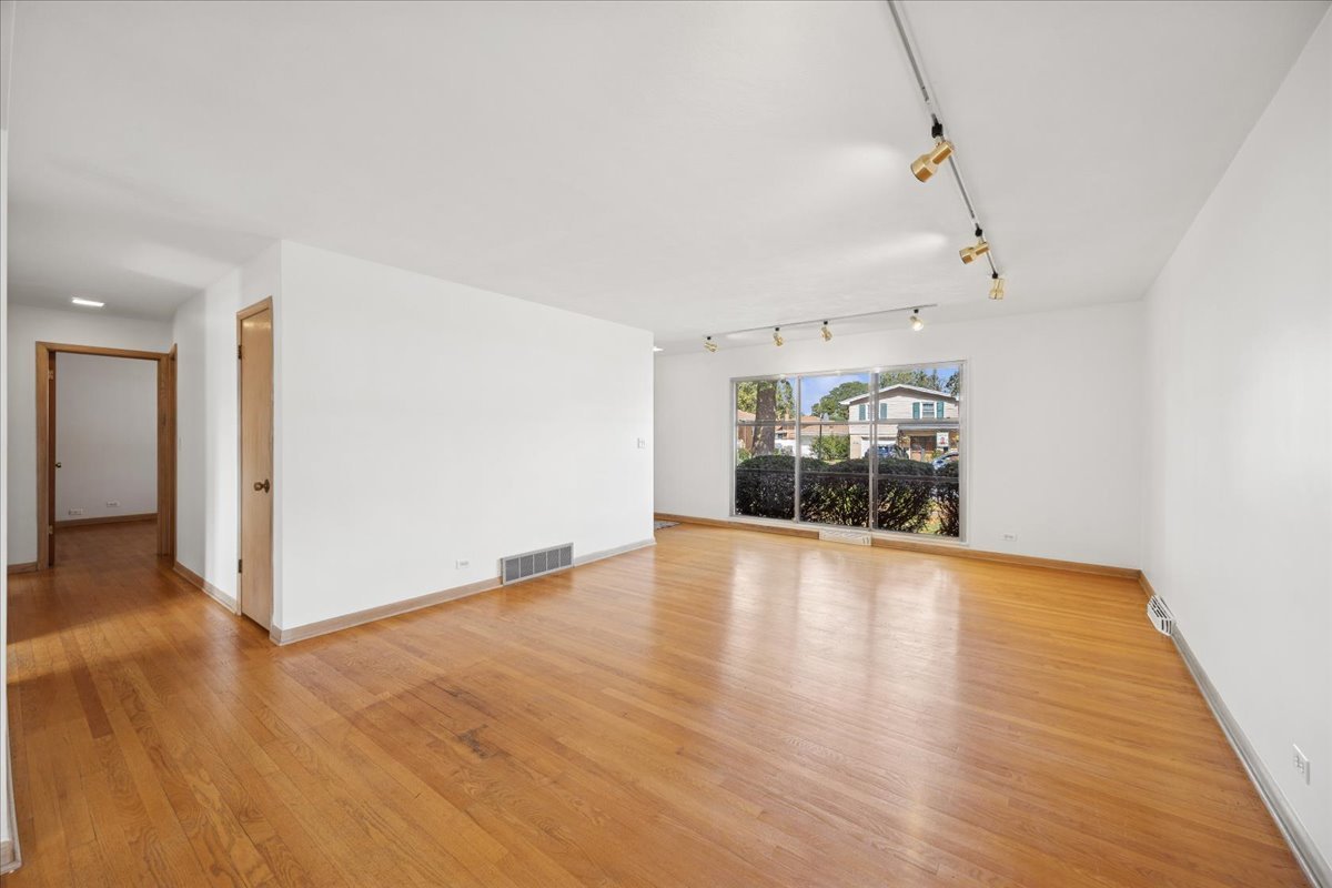 10511 Preston Street