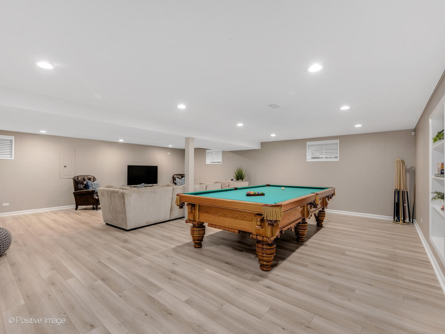 702 Courtland Circle