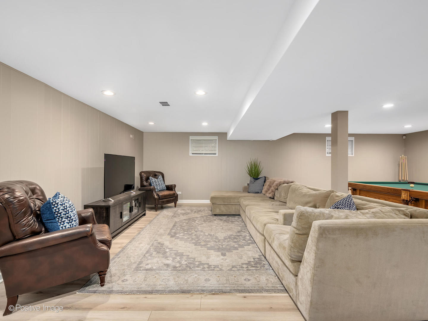702 Courtland Circle