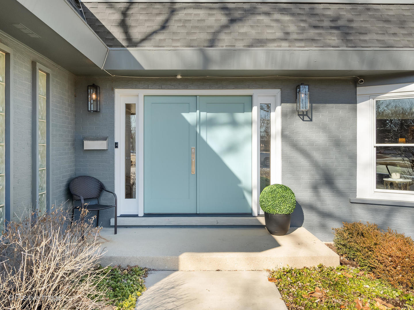 702 Courtland Circle