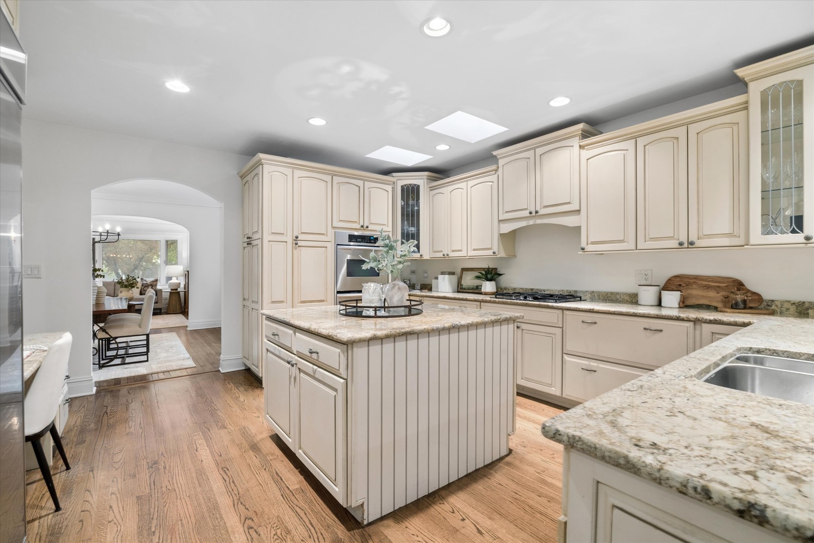 5116 Woodland Avenue