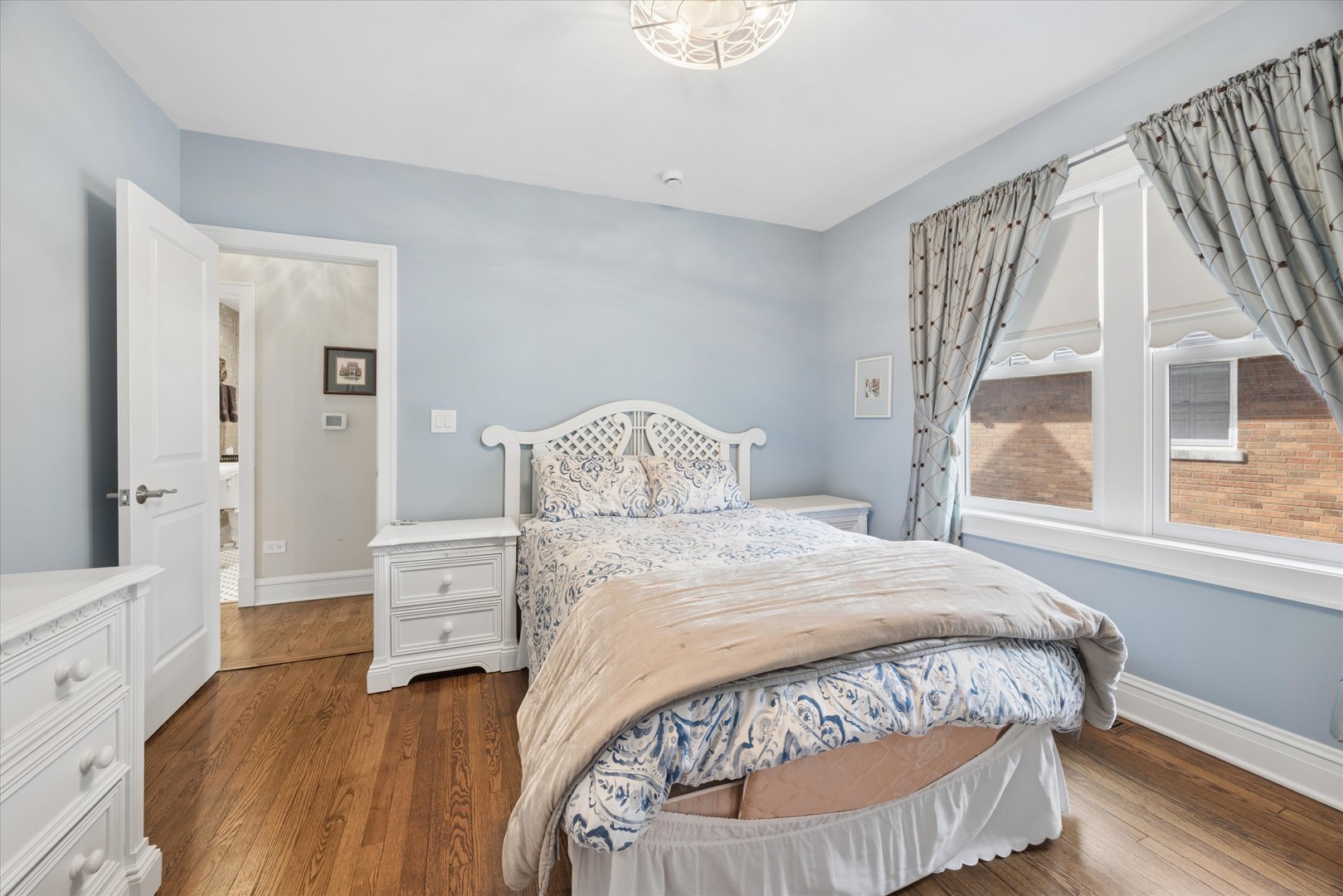 5116 Woodland Avenue