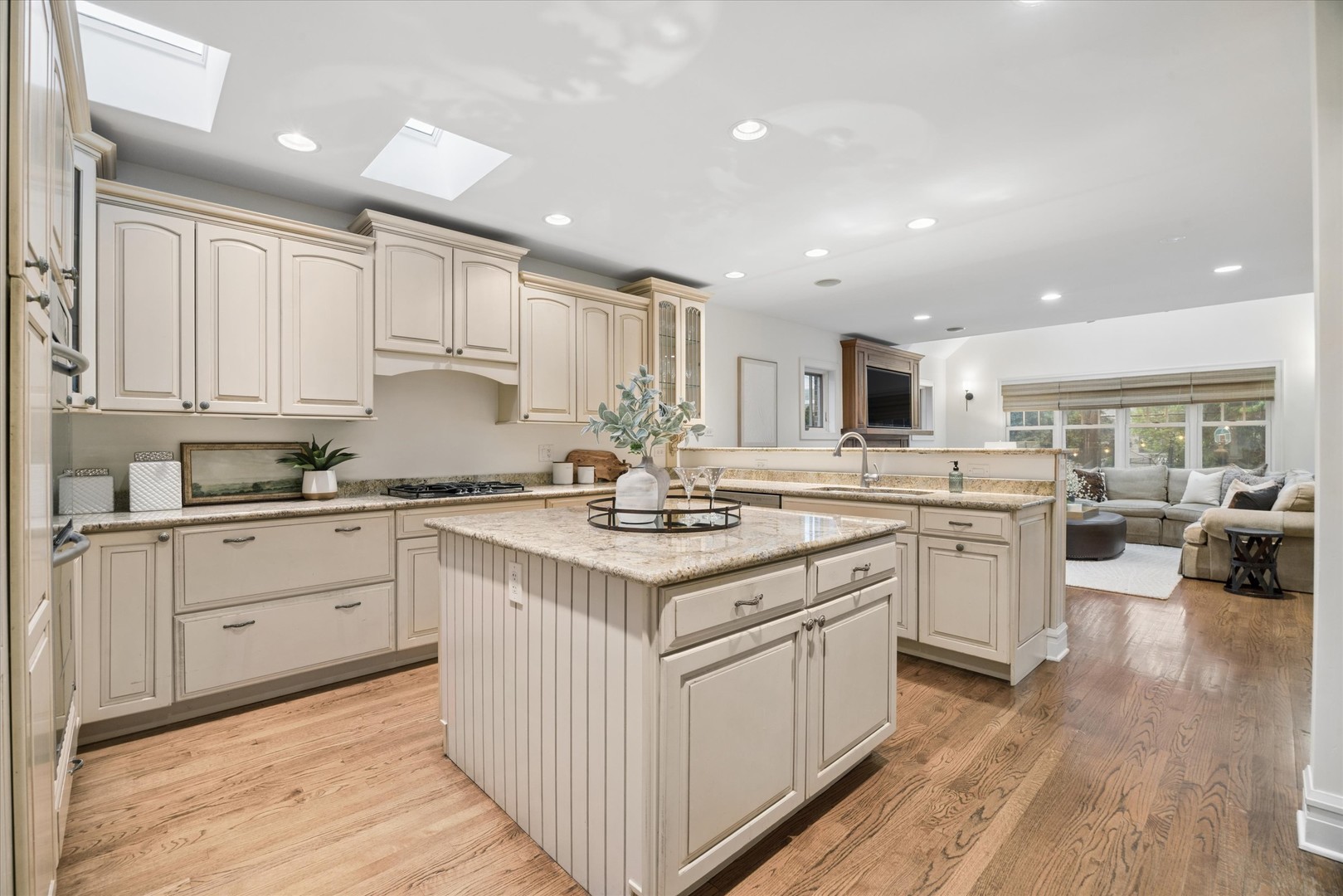 5116 Woodland Avenue