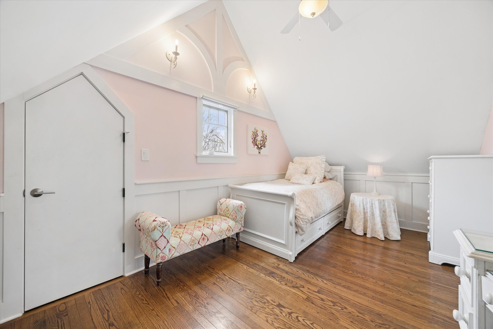 5116 Woodland Avenue