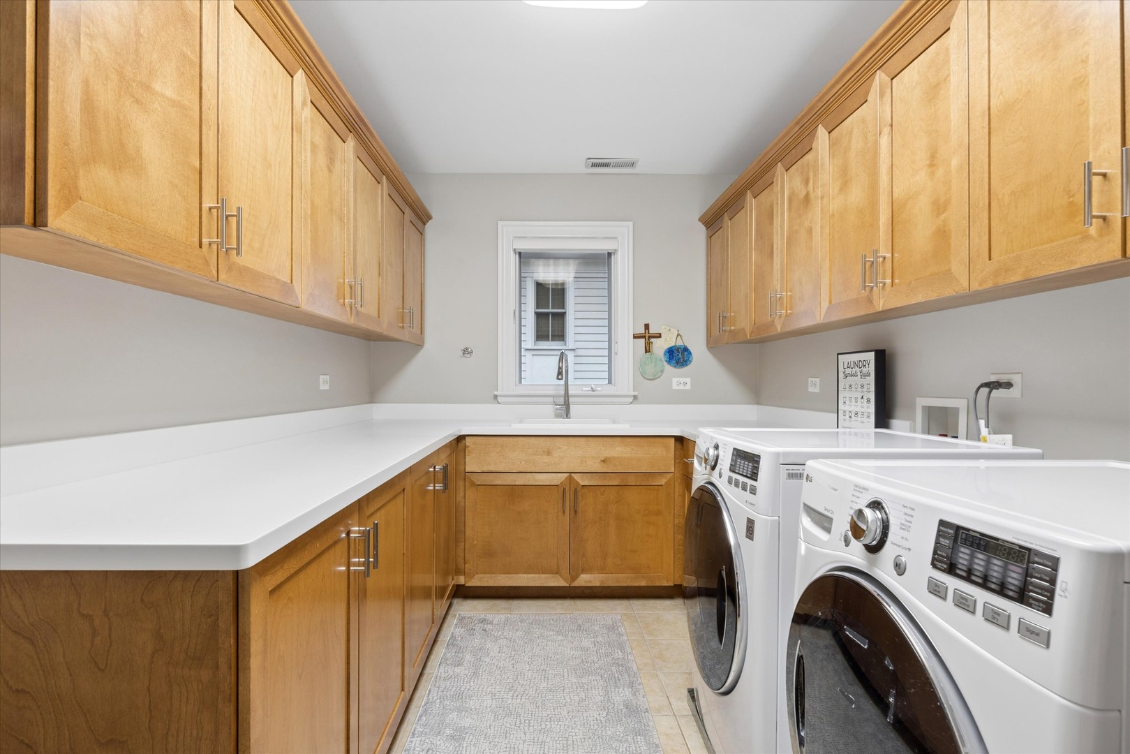 5033 Woodland Avenue