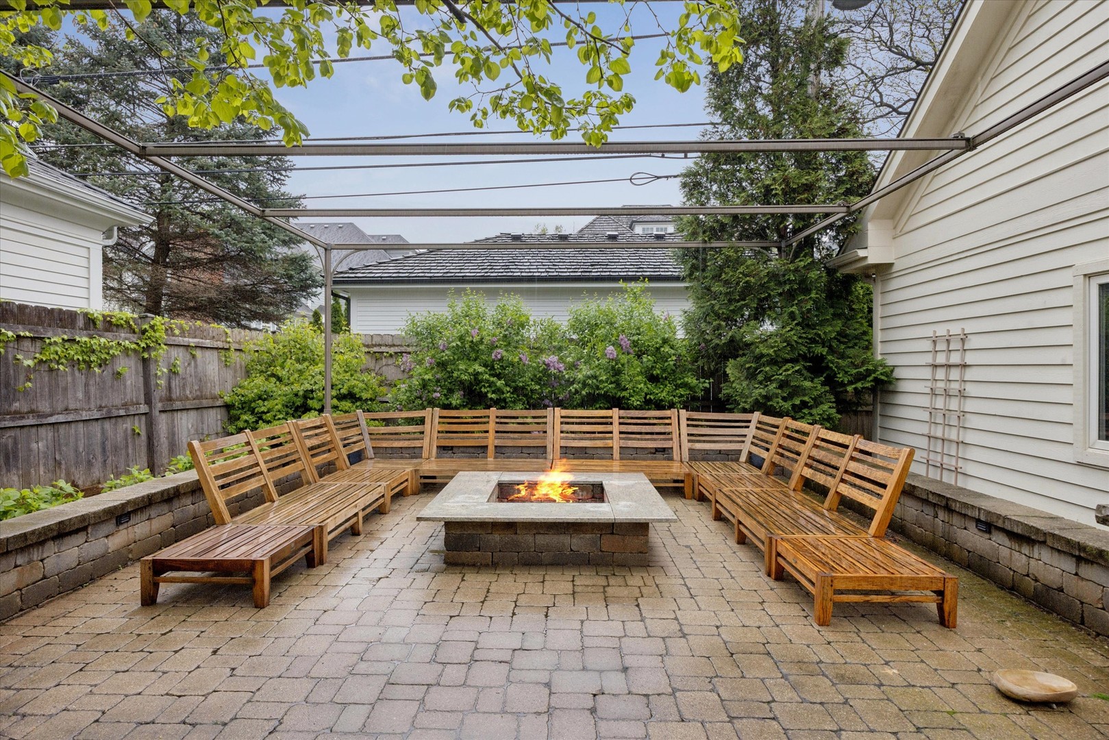 5033 Woodland Avenue