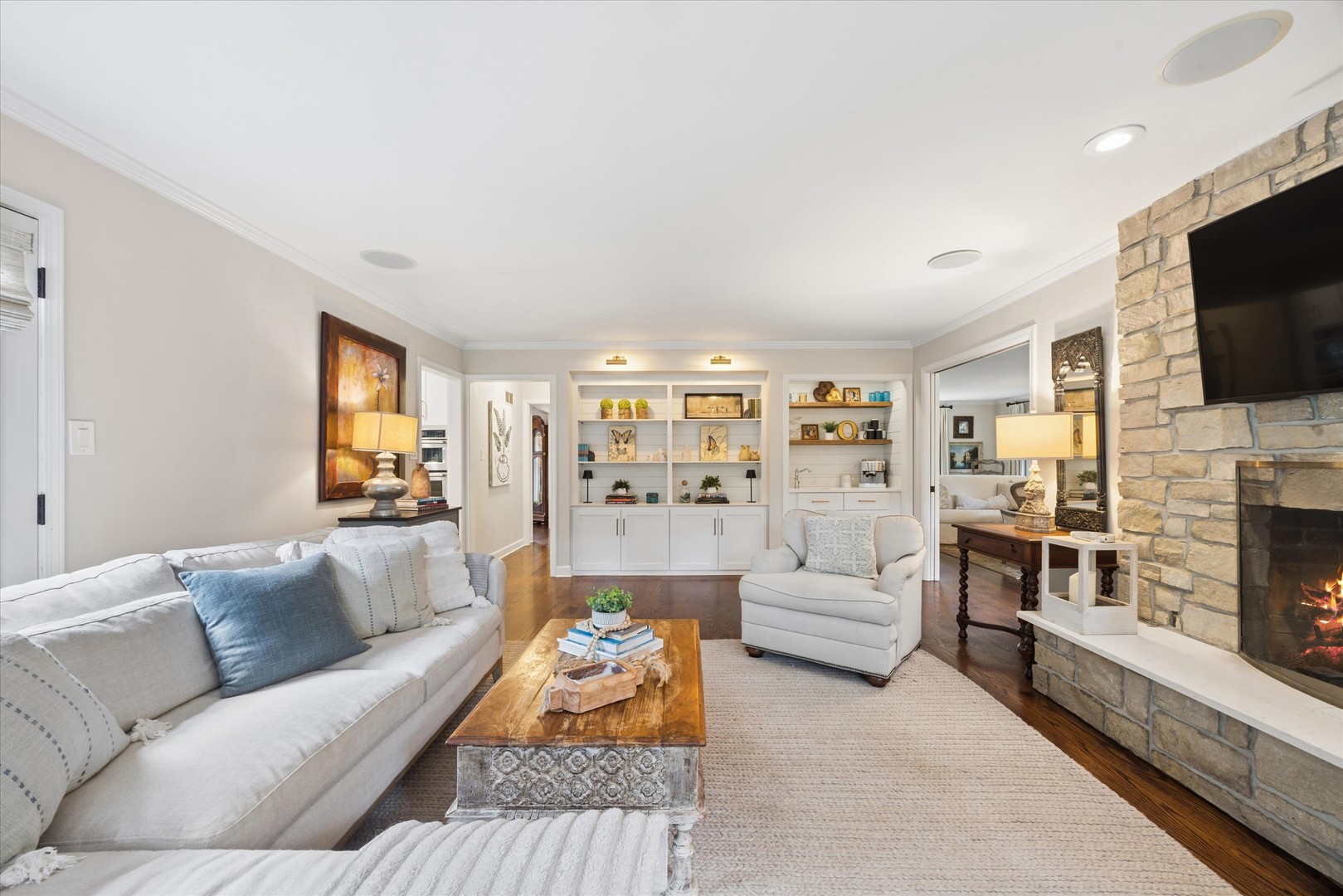 6493 Apache Drive