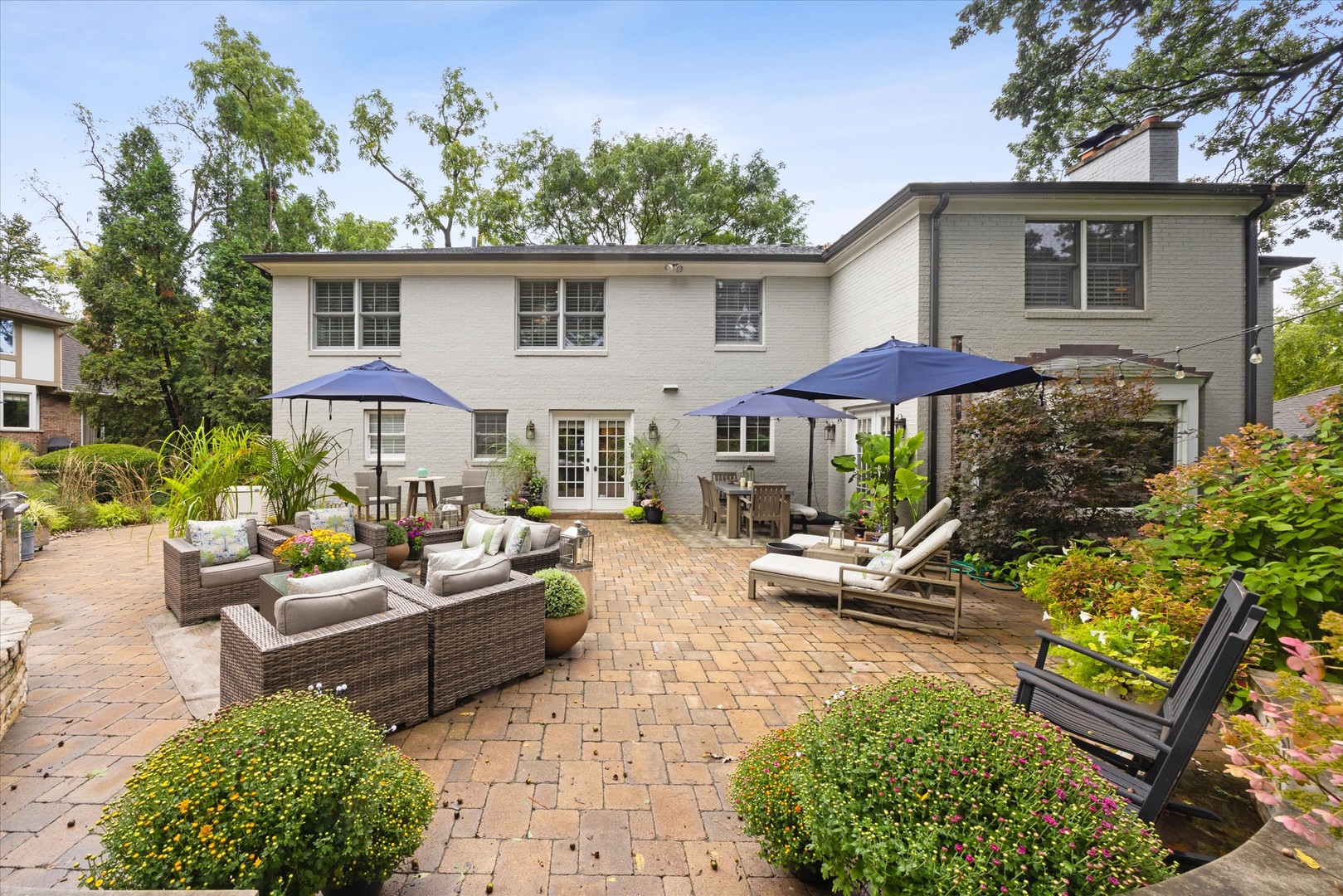 6493 Apache Drive