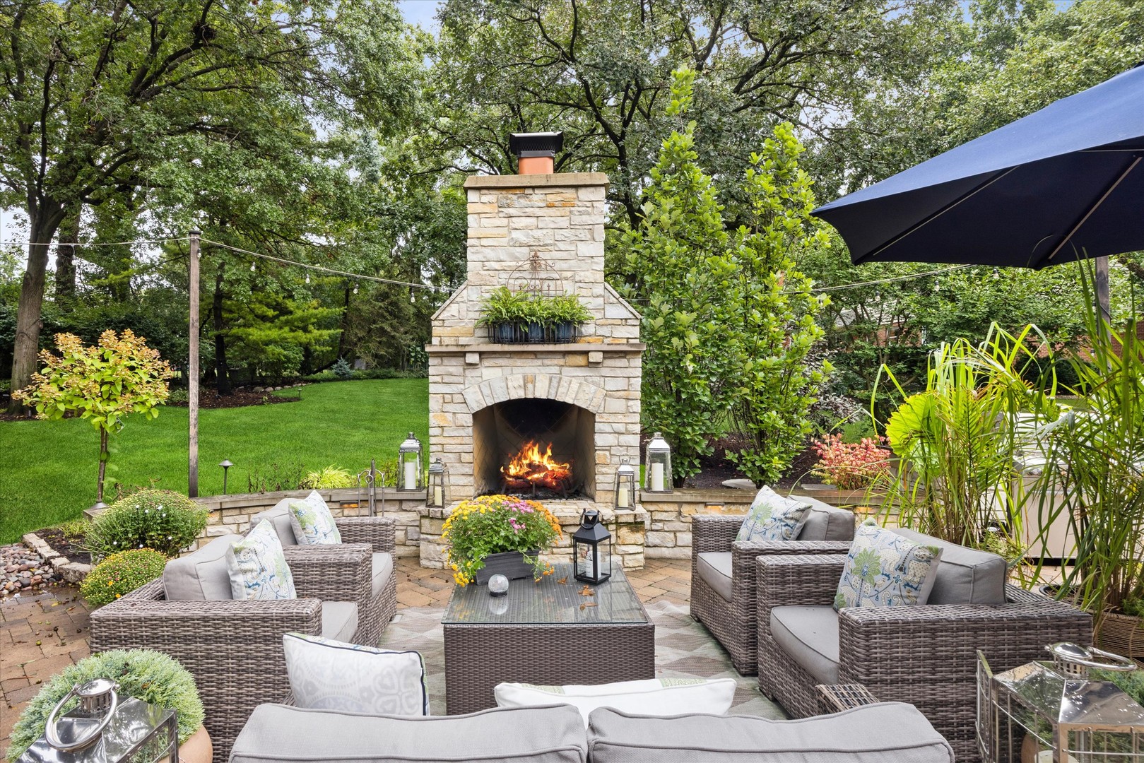 6493 Apache Drive