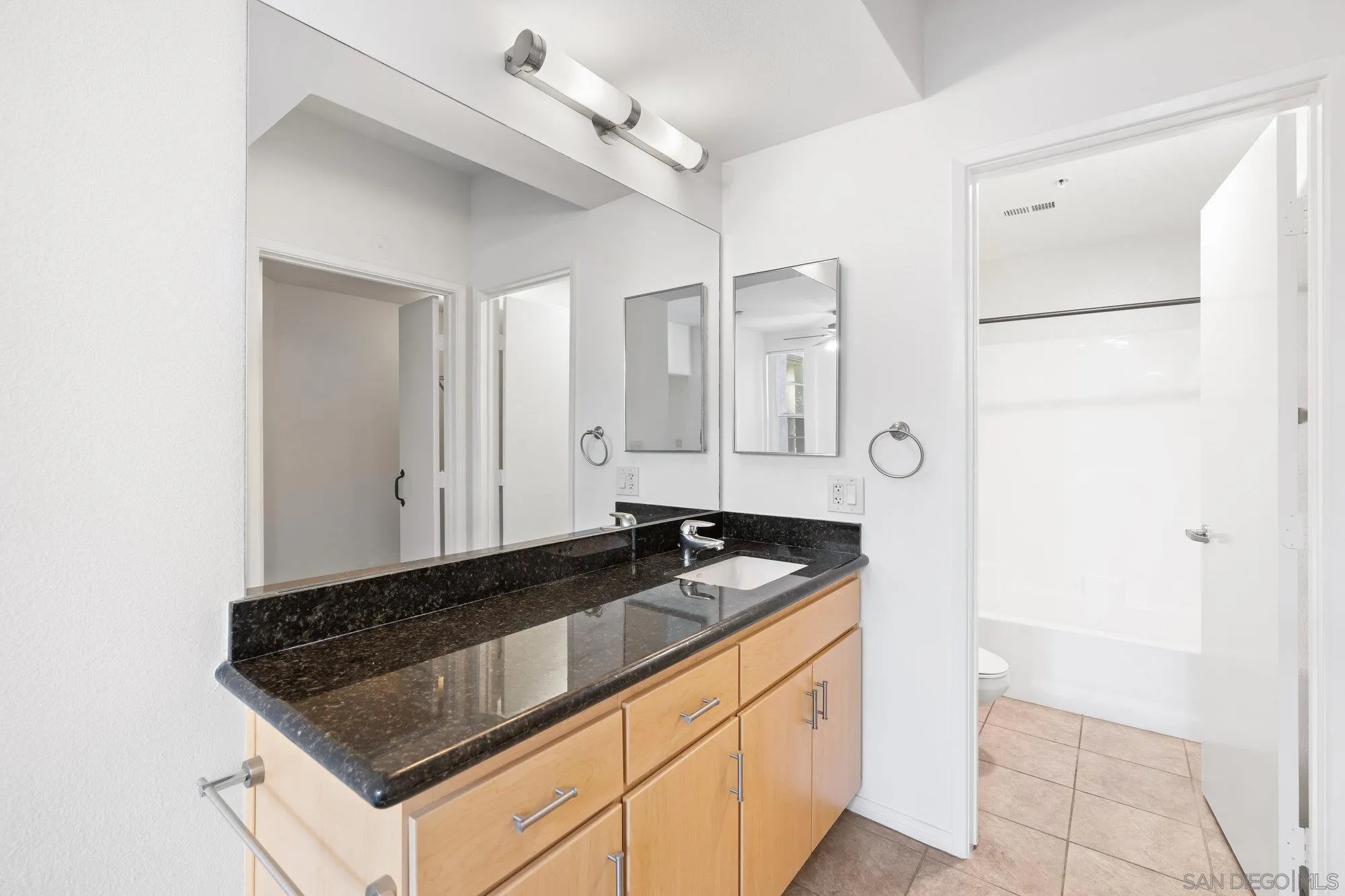101 Market St Unit 108