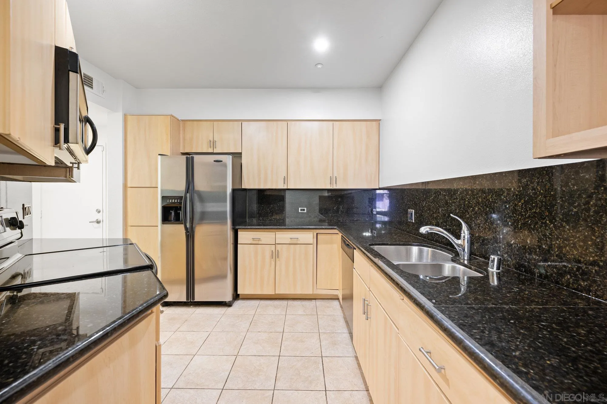 101 Market St Unit 108