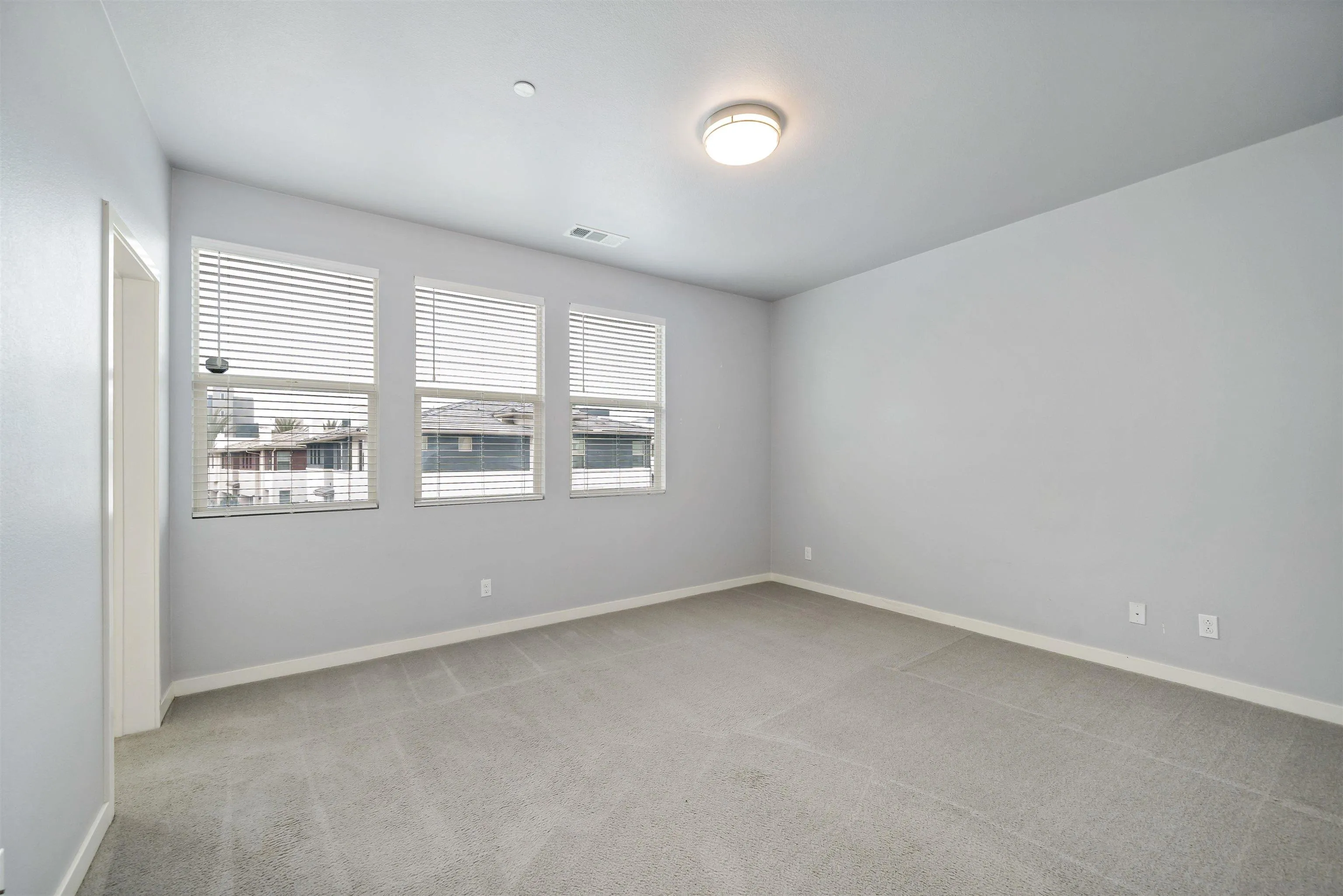 2042 Foxtrot Loop Unit 2