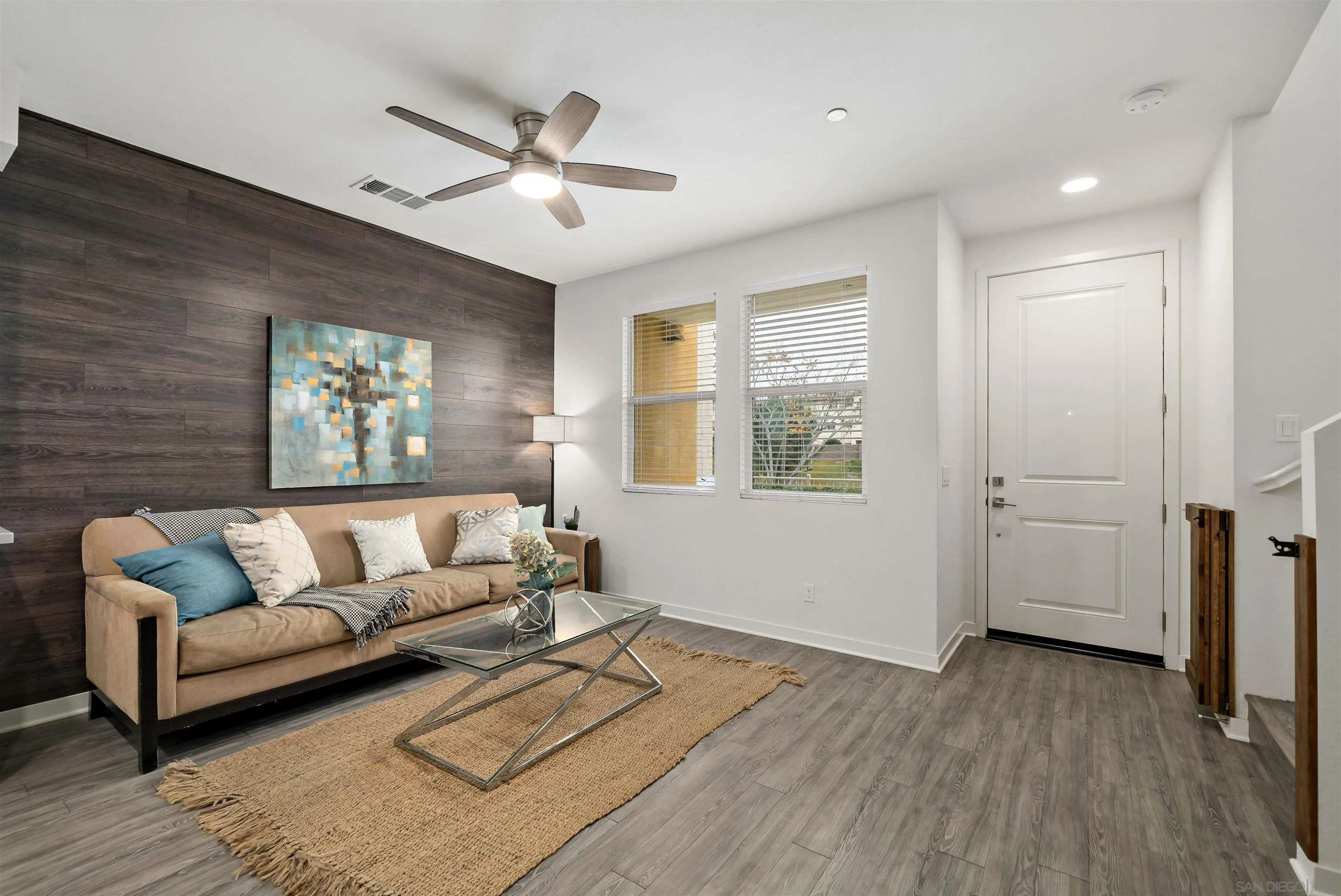 2042 Foxtrot Loop Unit 2