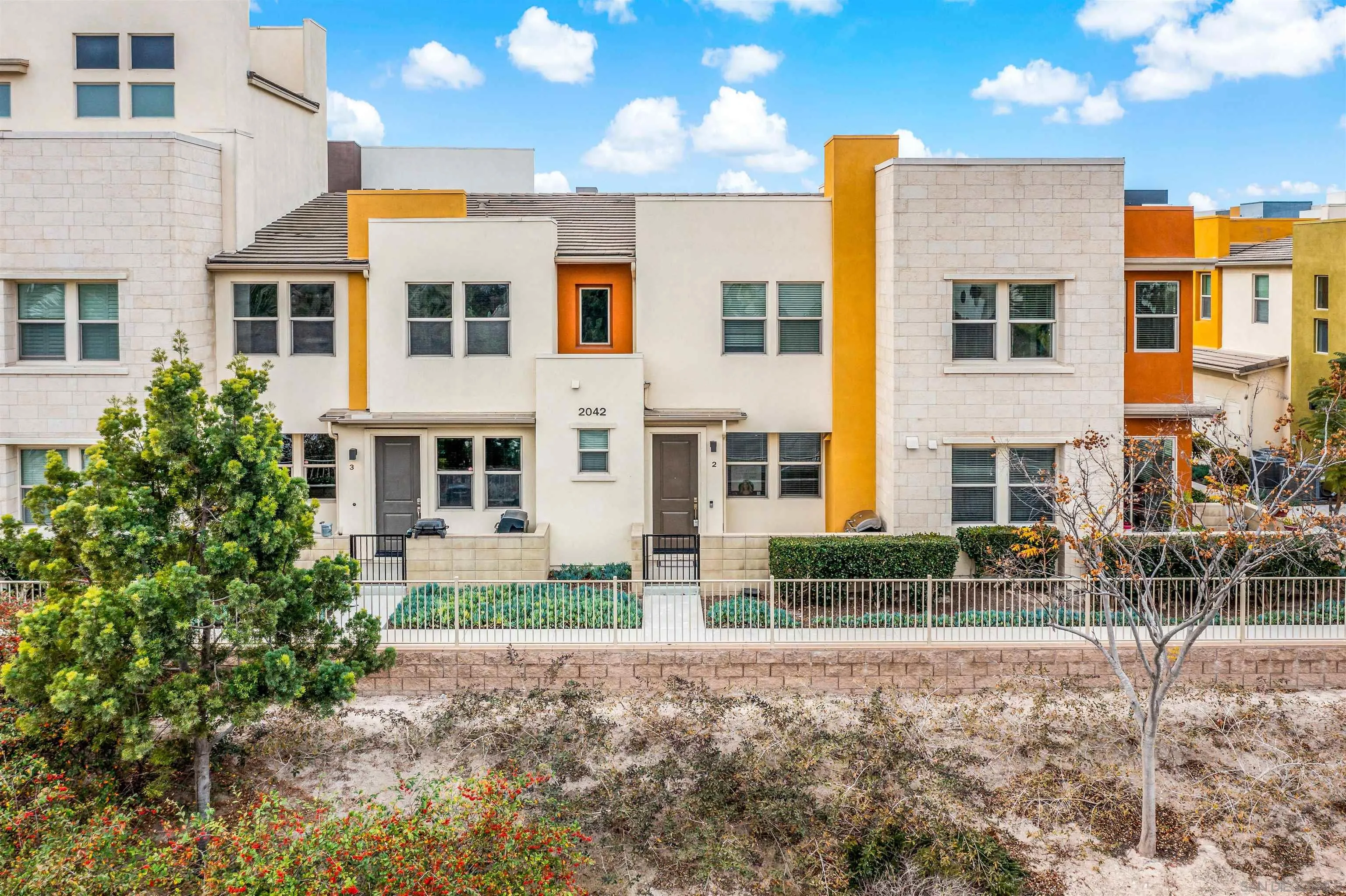 2042 Foxtrot Loop Unit 2
