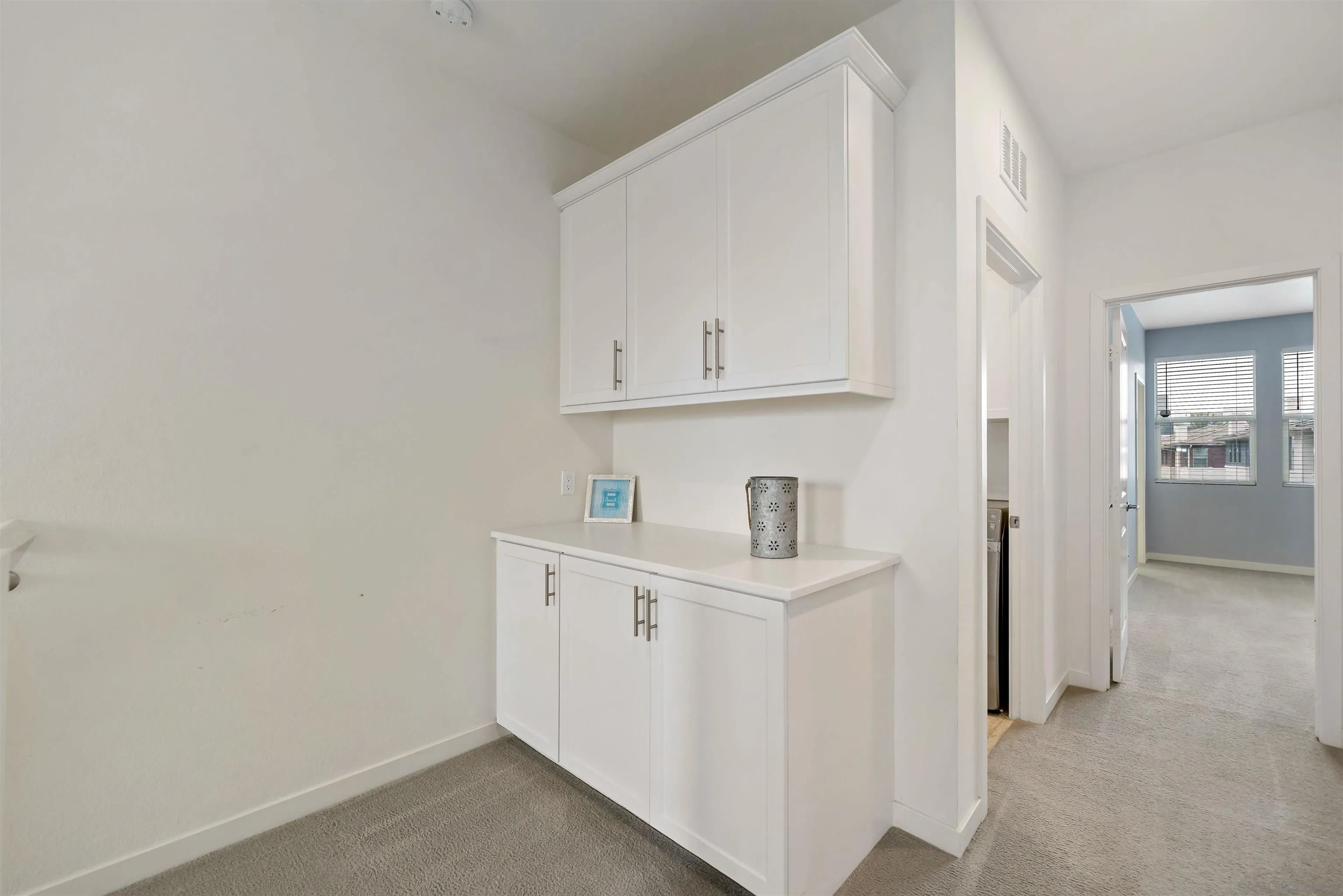 2042 Foxtrot Loop Unit 2