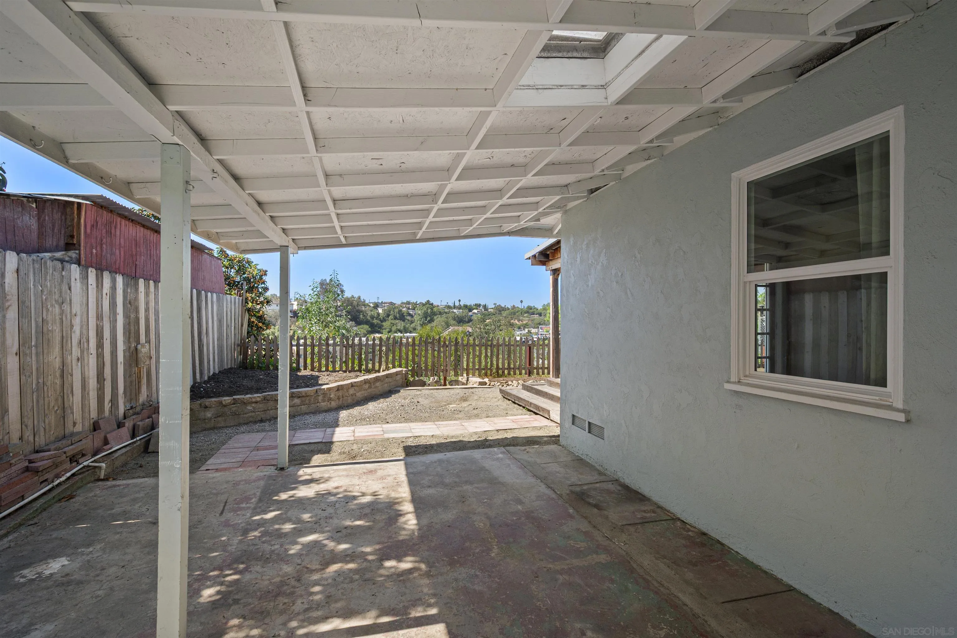 2762 Ridge View Drive