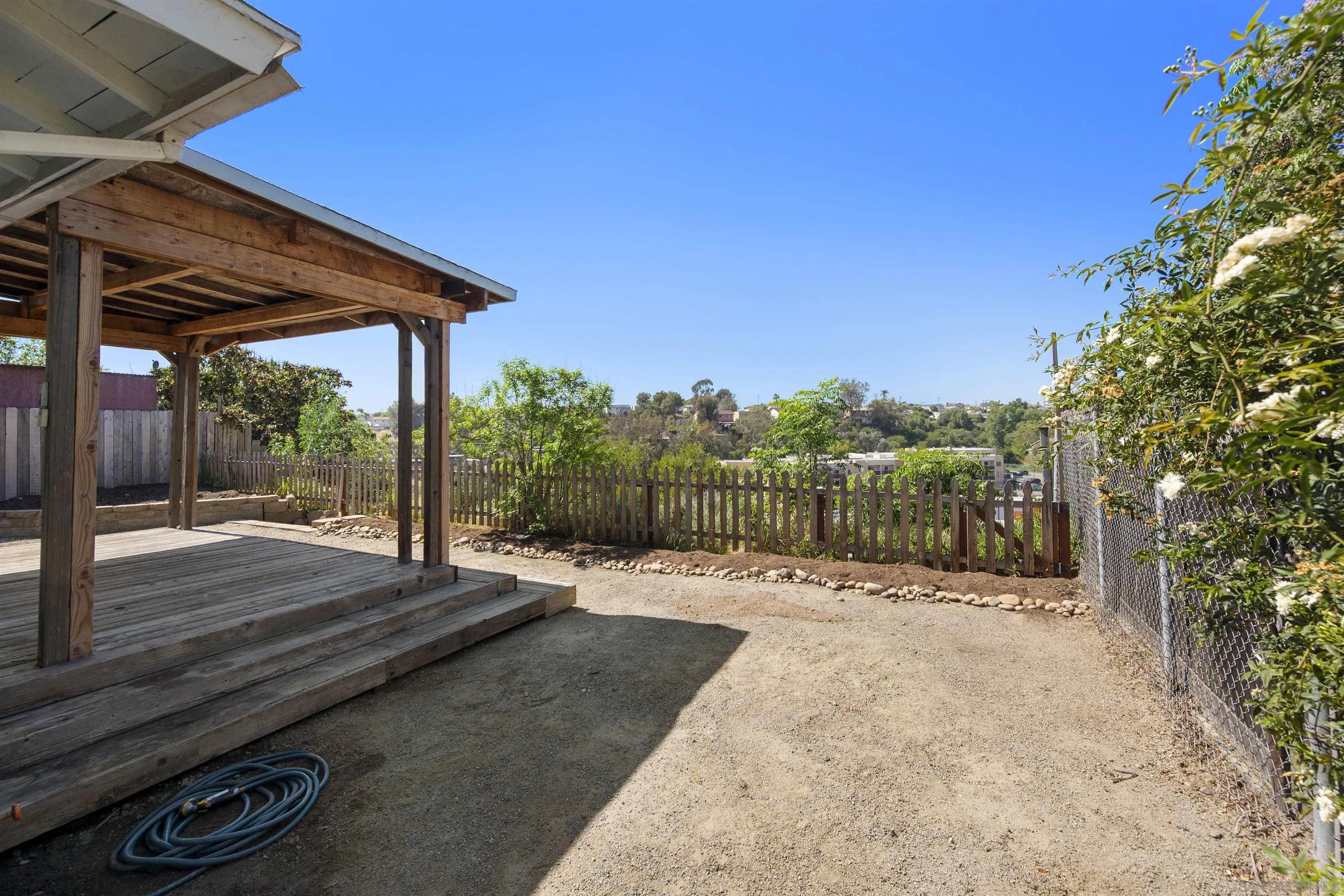 2762 Ridge View Drive