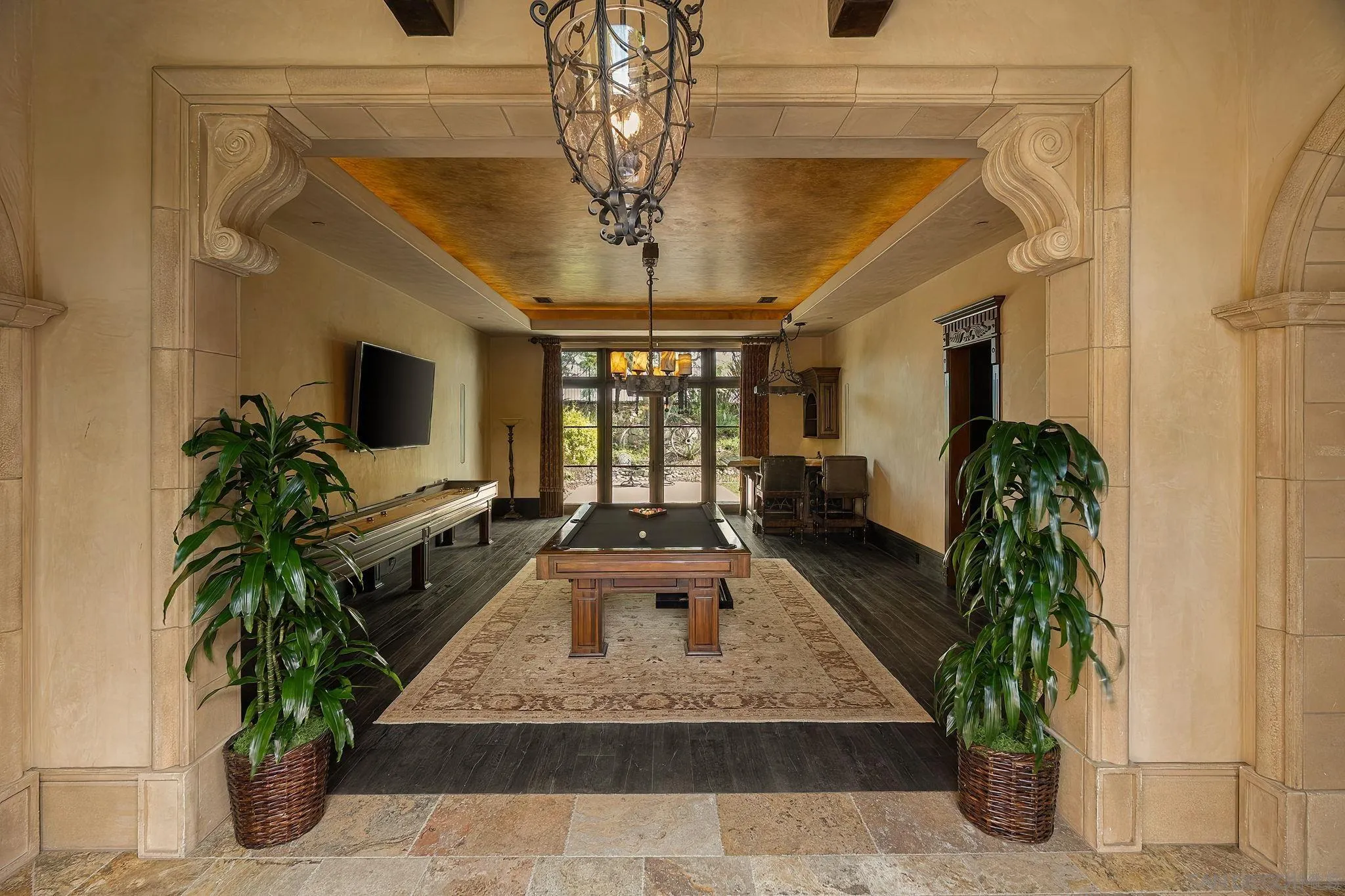 8619 Via Rancho Cielo