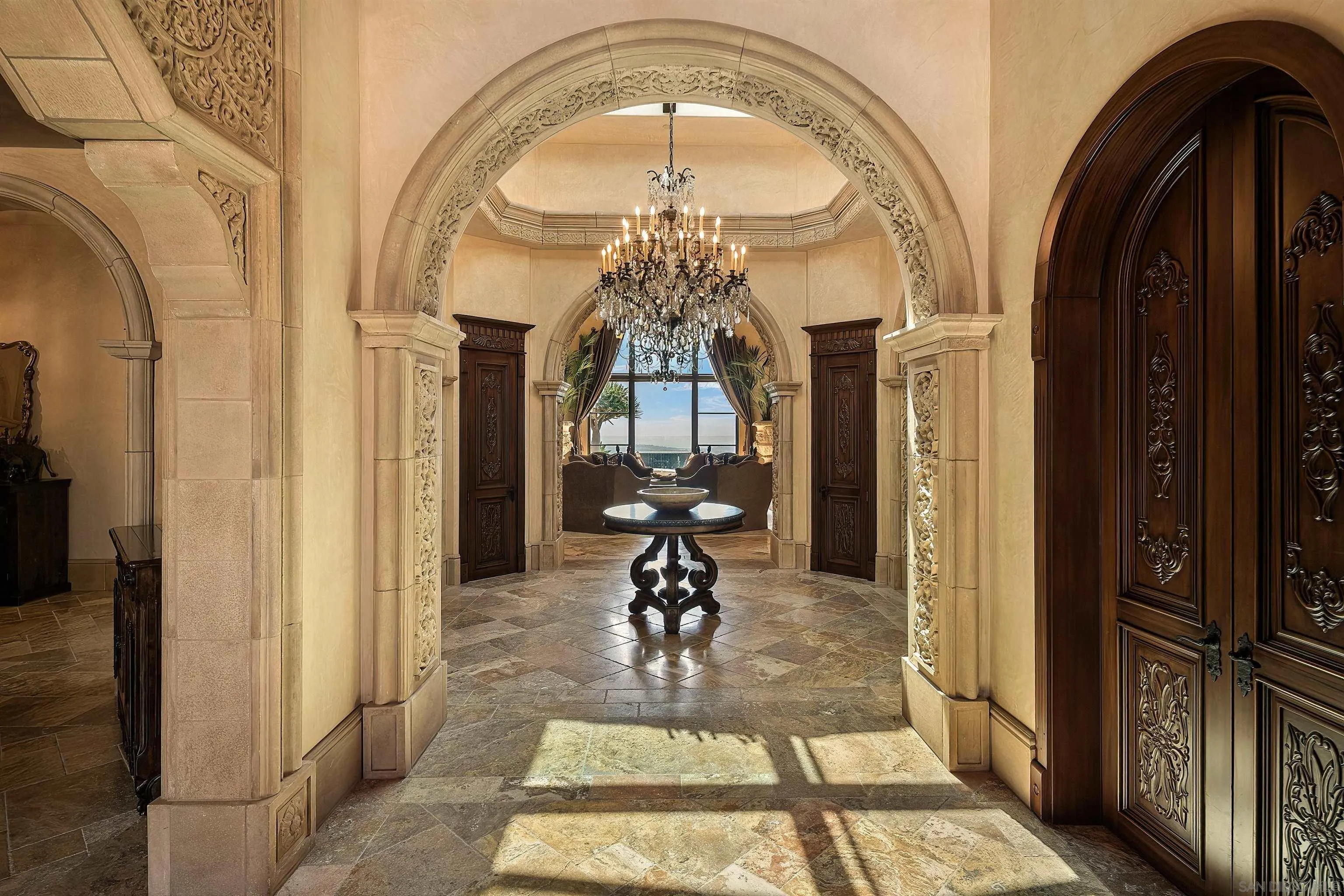 8619 Via Rancho Cielo