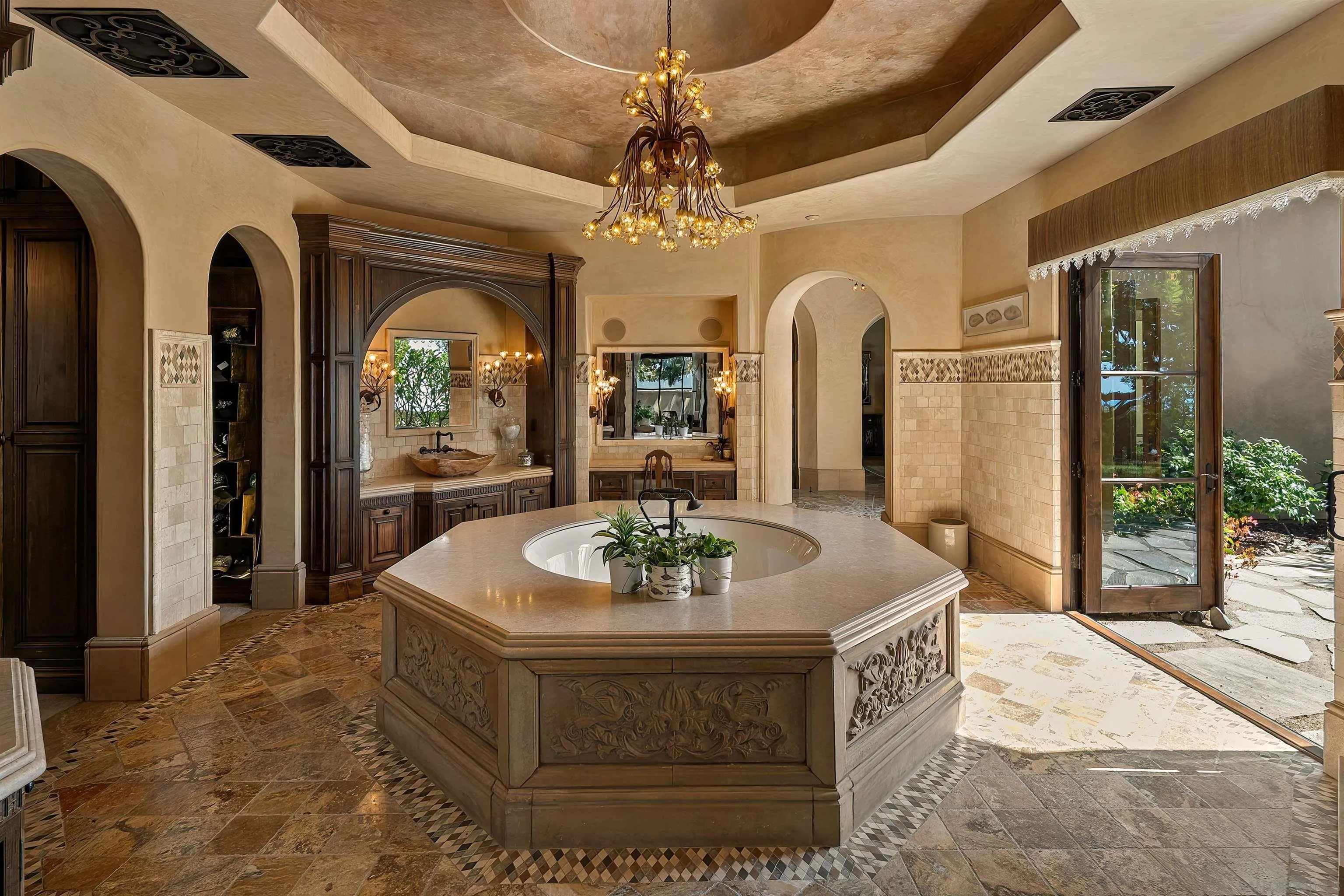 8619 Via Rancho Cielo