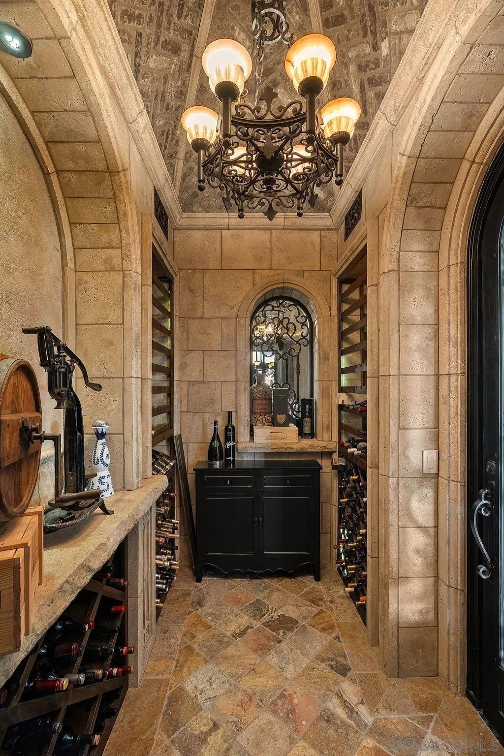 8619 Via Rancho Cielo