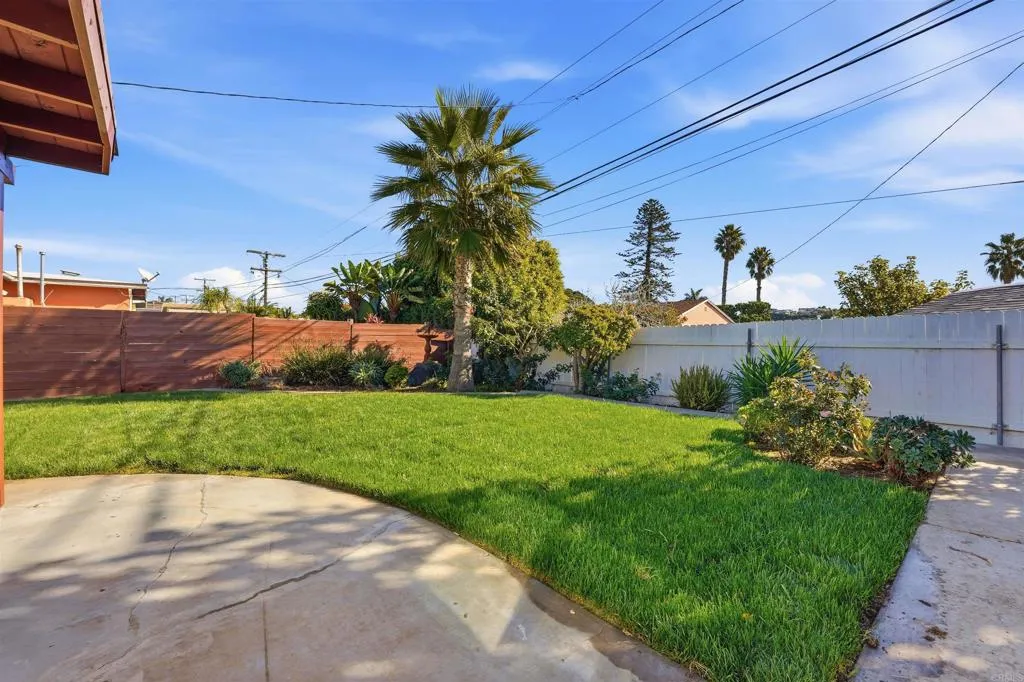 1425 Morenci Street