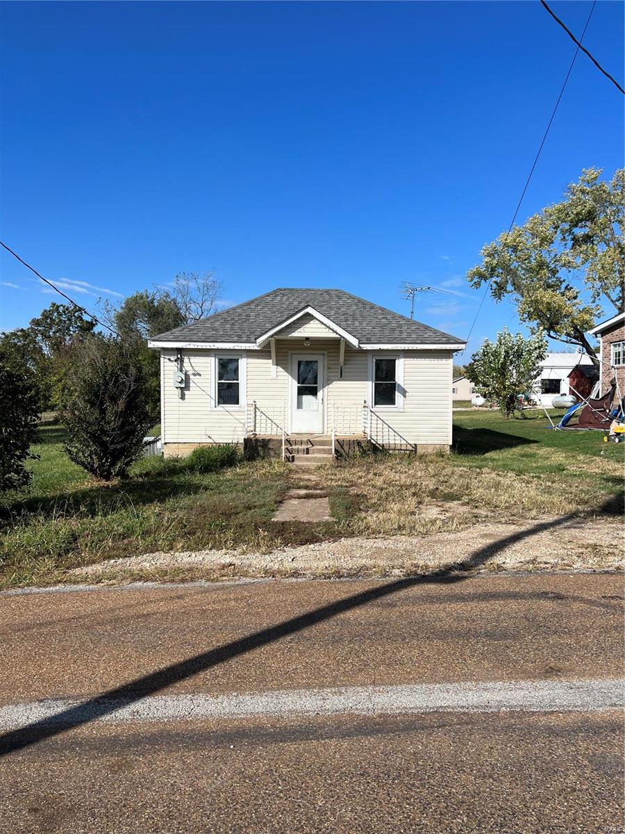104 W 1st Street