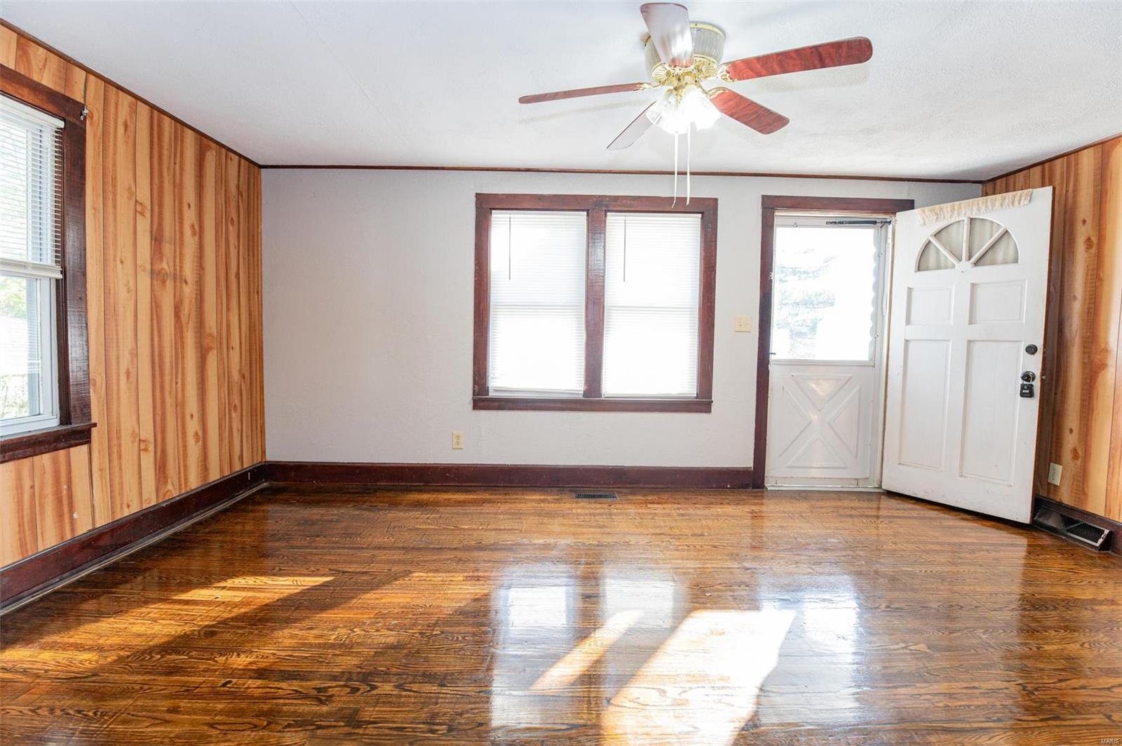 506 S Oak