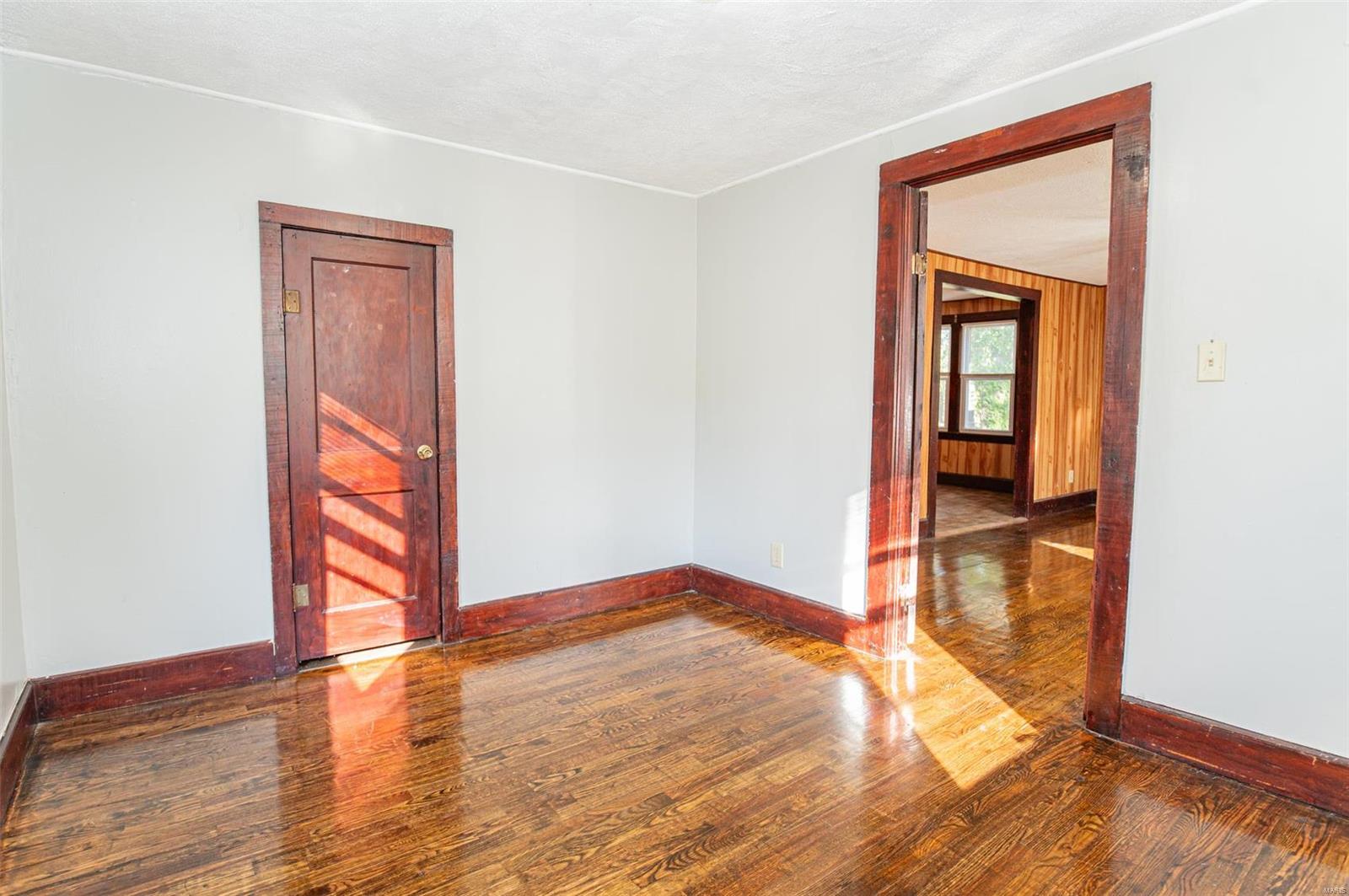 506 S Oak