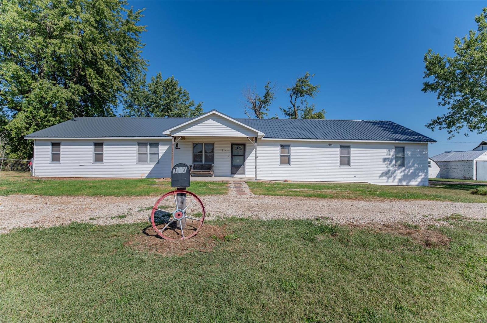24570 Hwy C