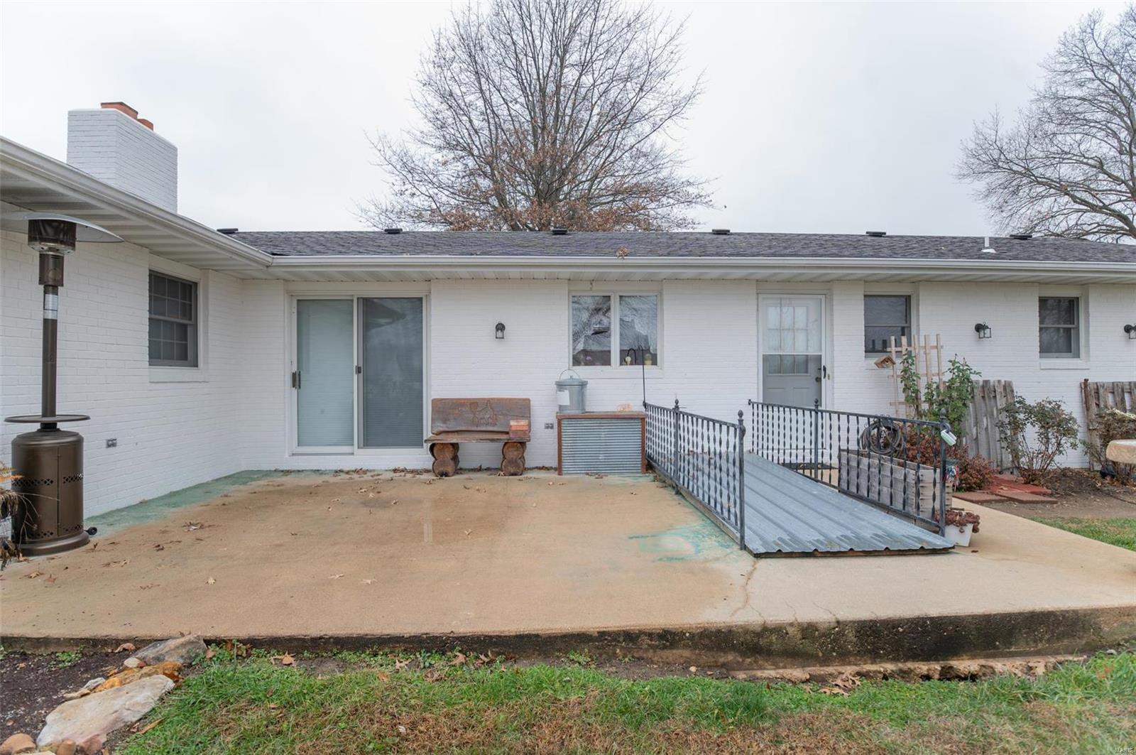 202 N Belle Ave