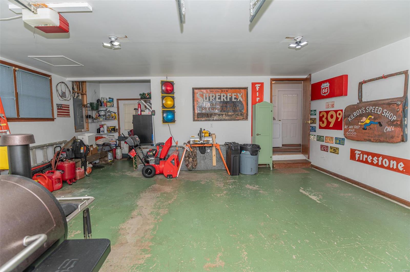 202 N Belle Ave