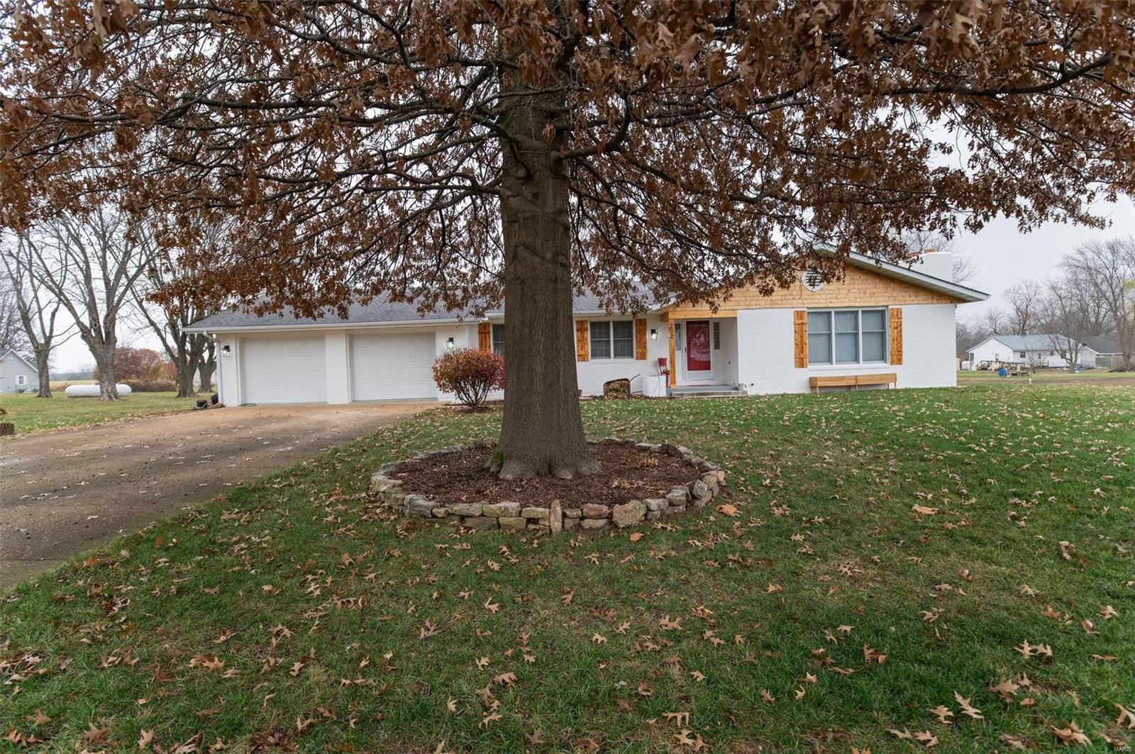 202 N Belle Ave