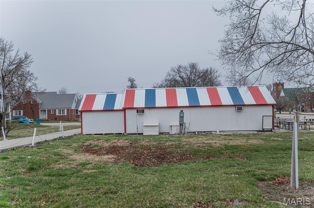 201 S 2nd Street
