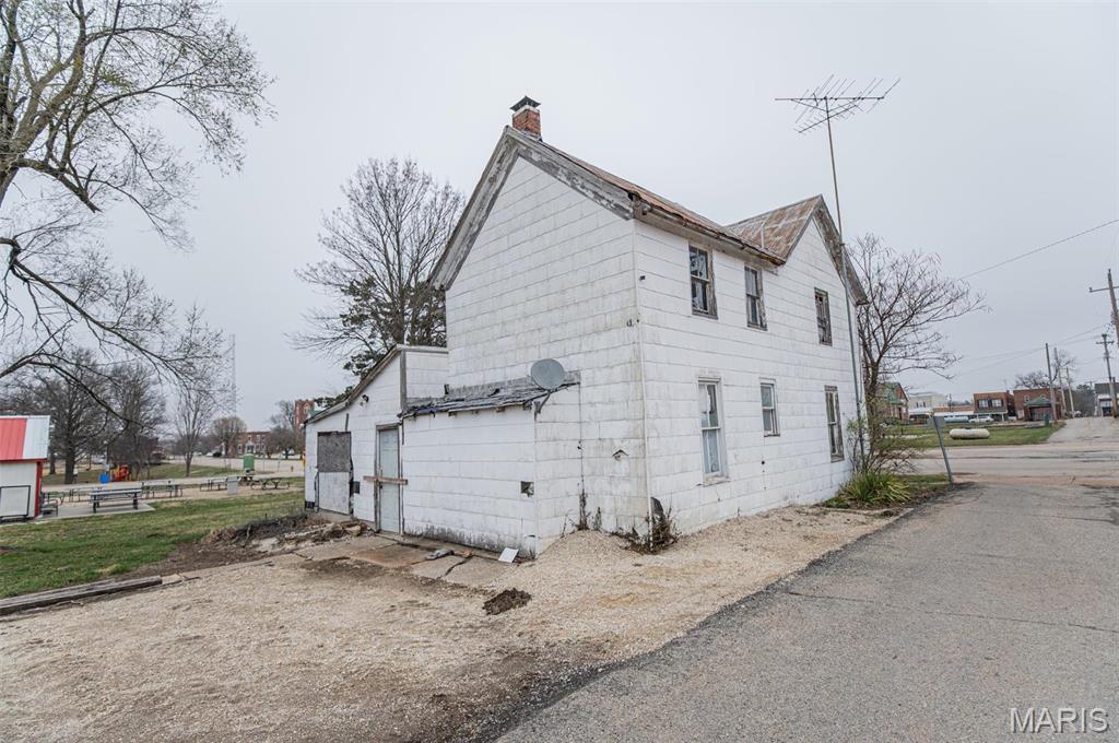 201 S 2nd Street