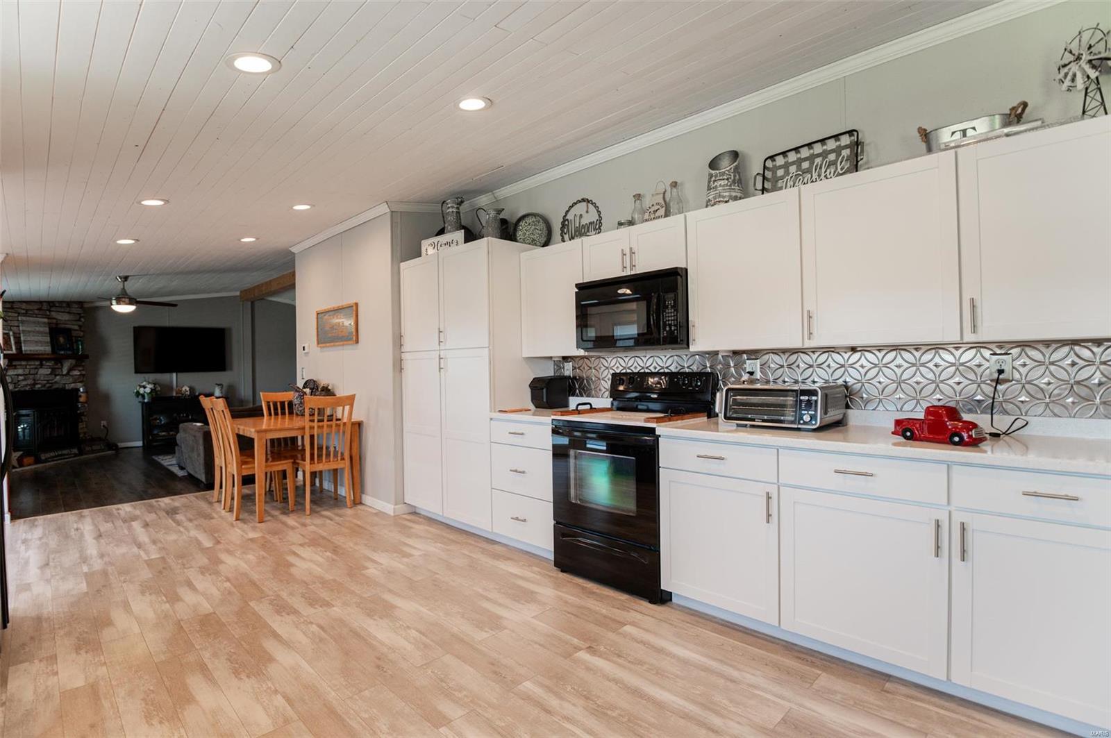 21942 MARIES RD 314