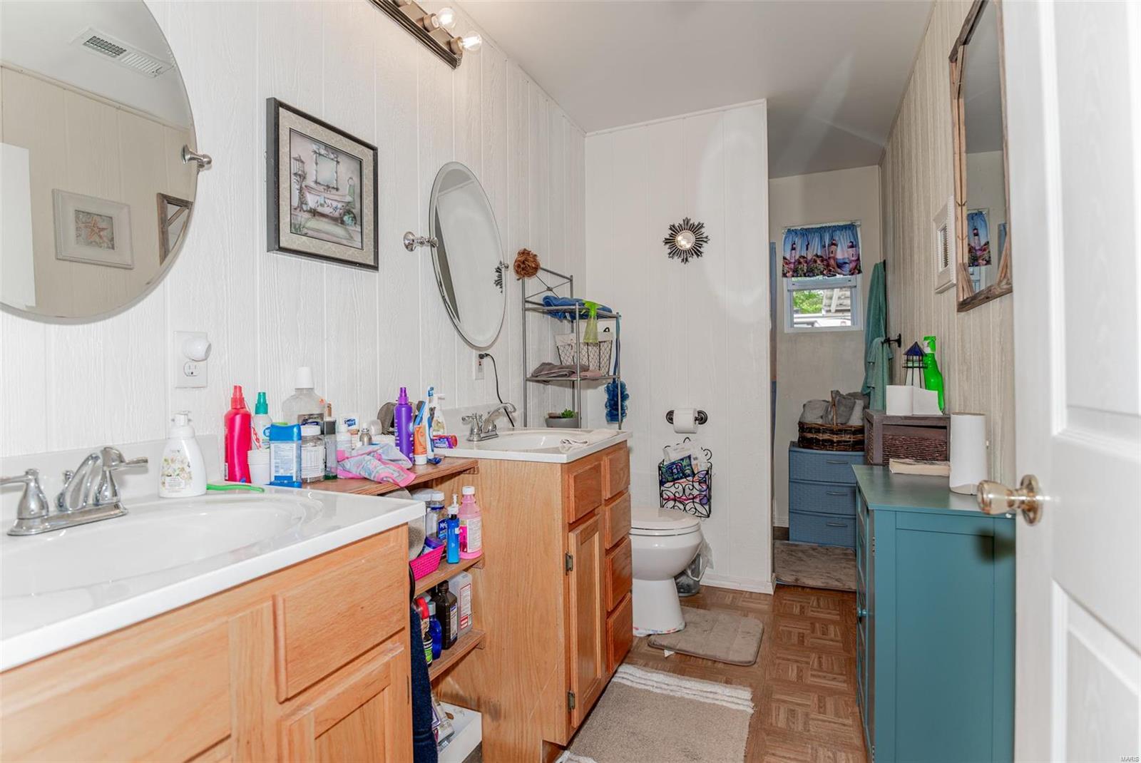 306 W Kansas City St