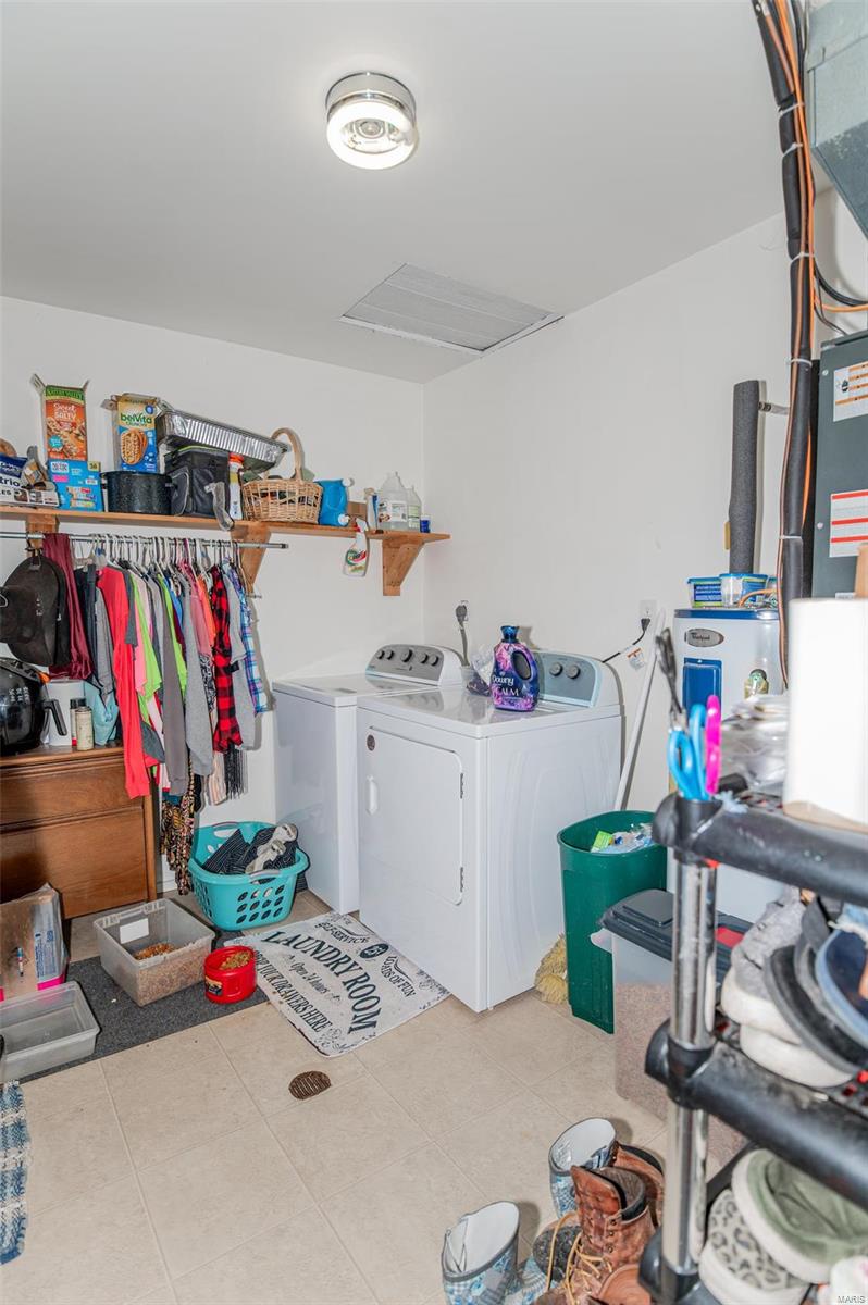 306 W Kansas City St