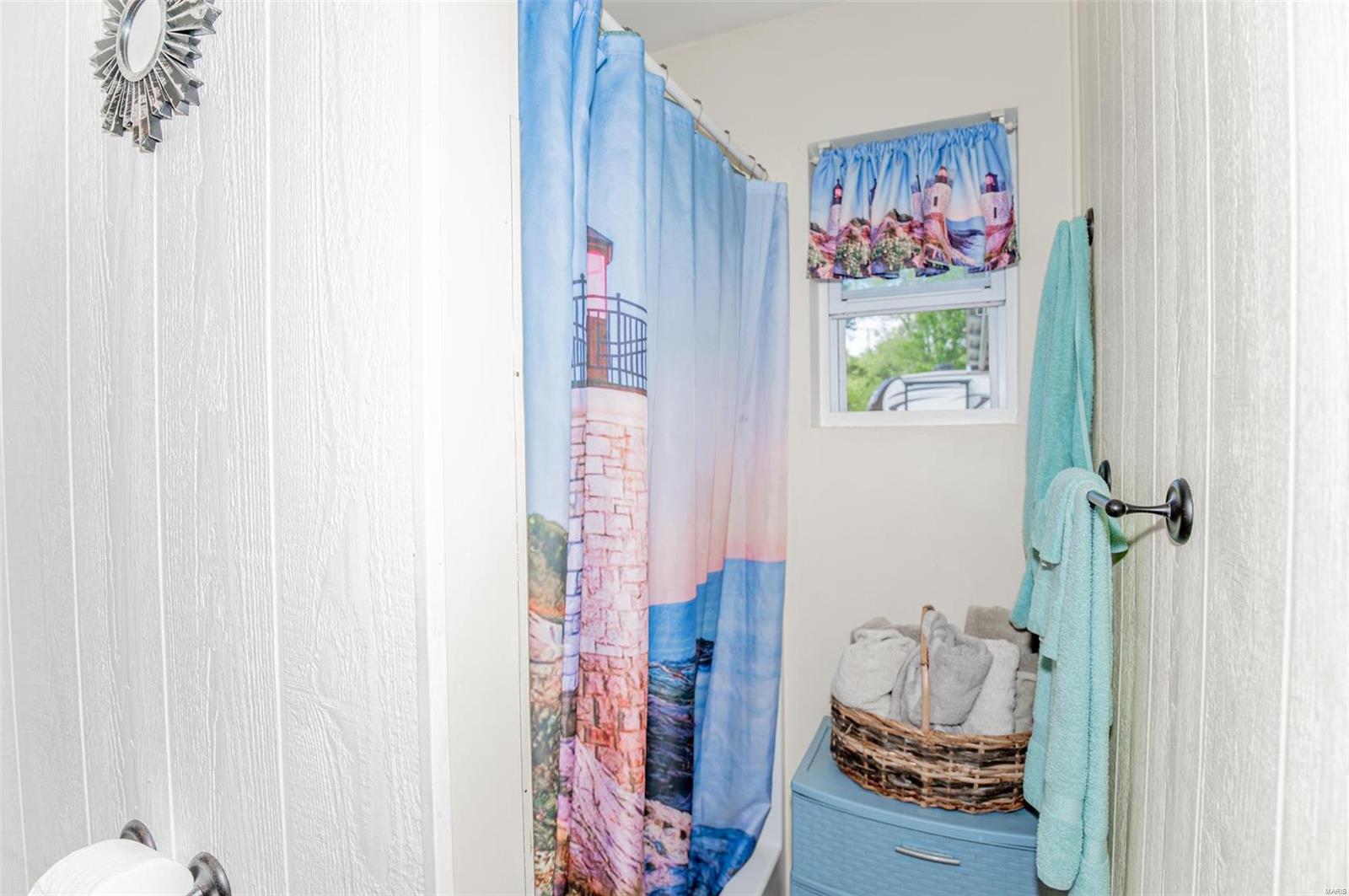 306 W Kansas City St