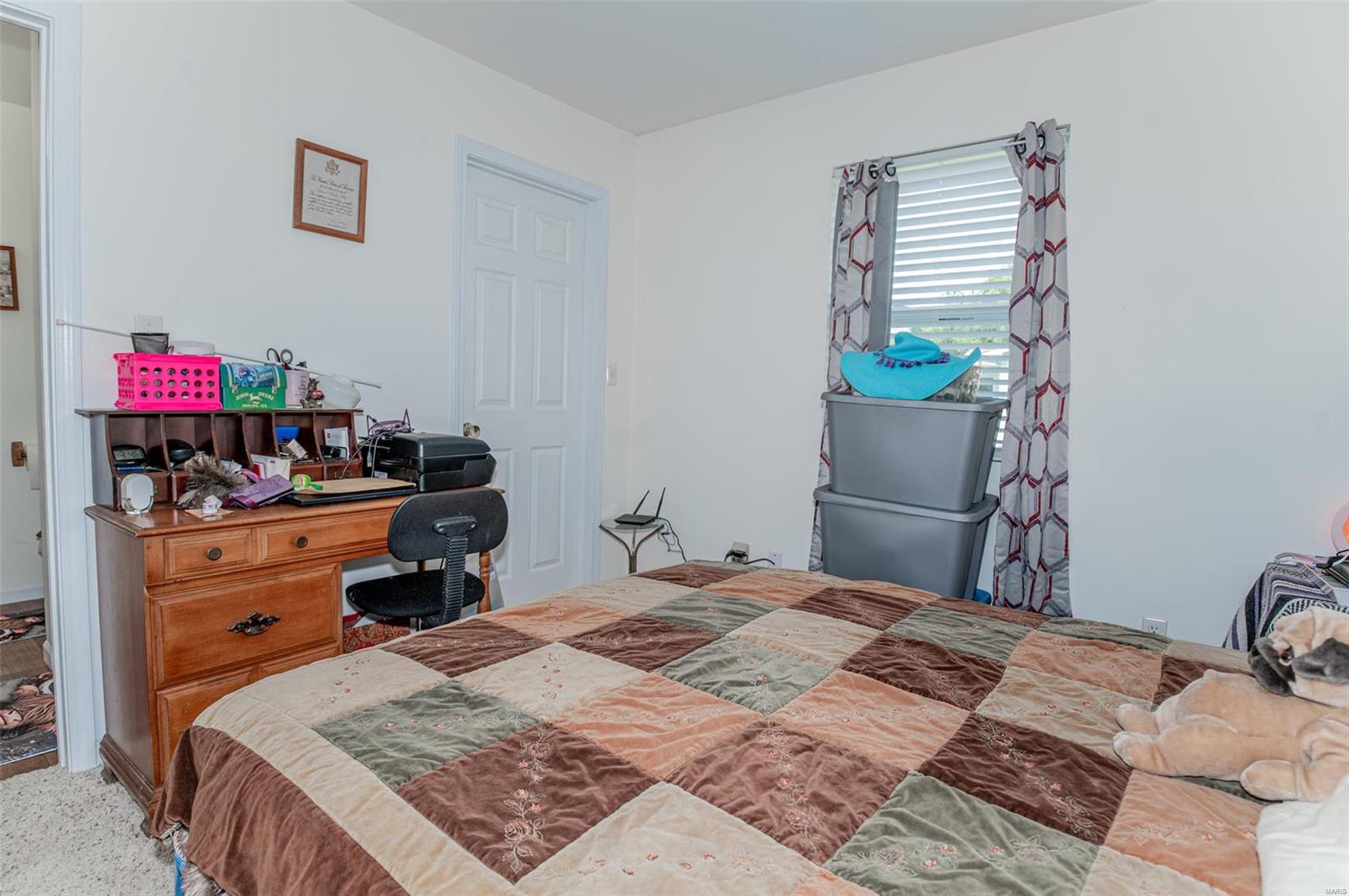 306 W Kansas City St