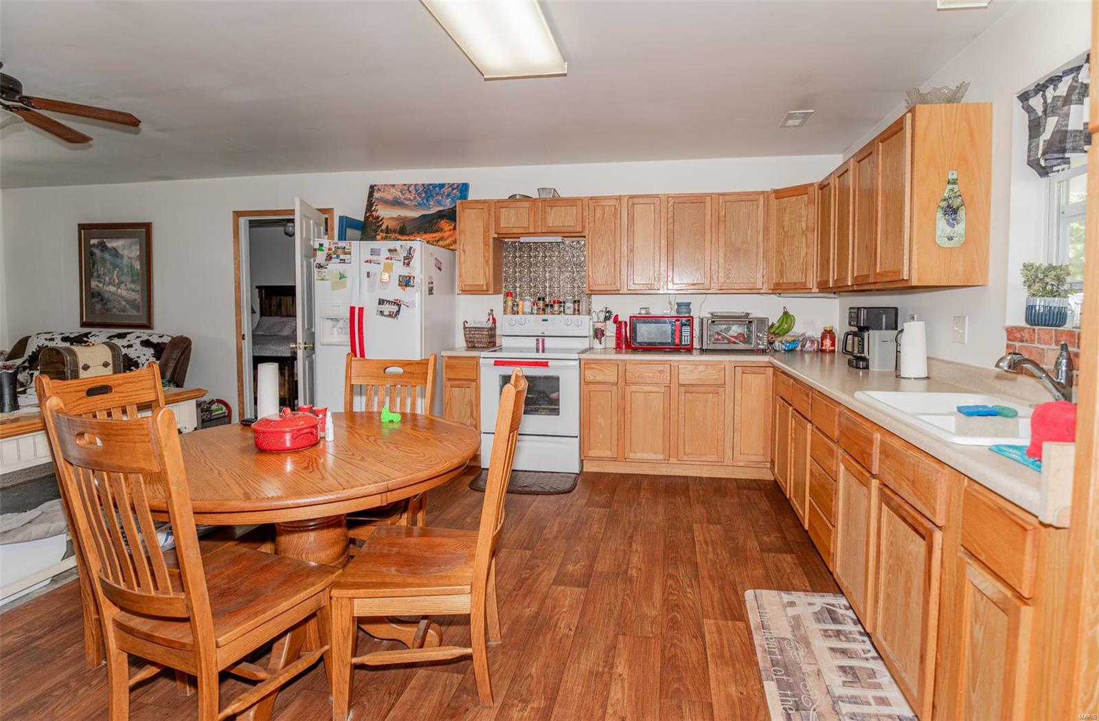 306 W Kansas City St