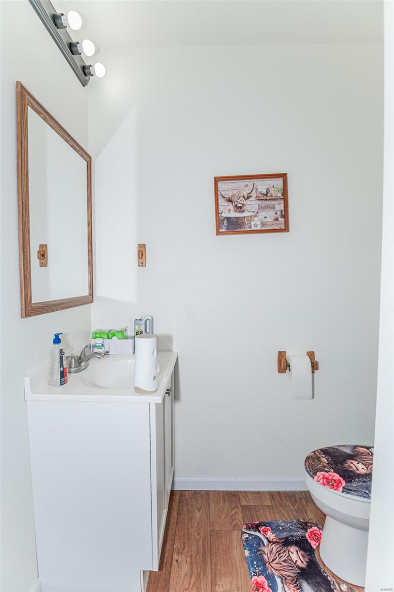 306 W Kansas City St