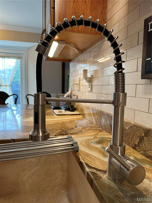 3890 TALL OAKS Drive