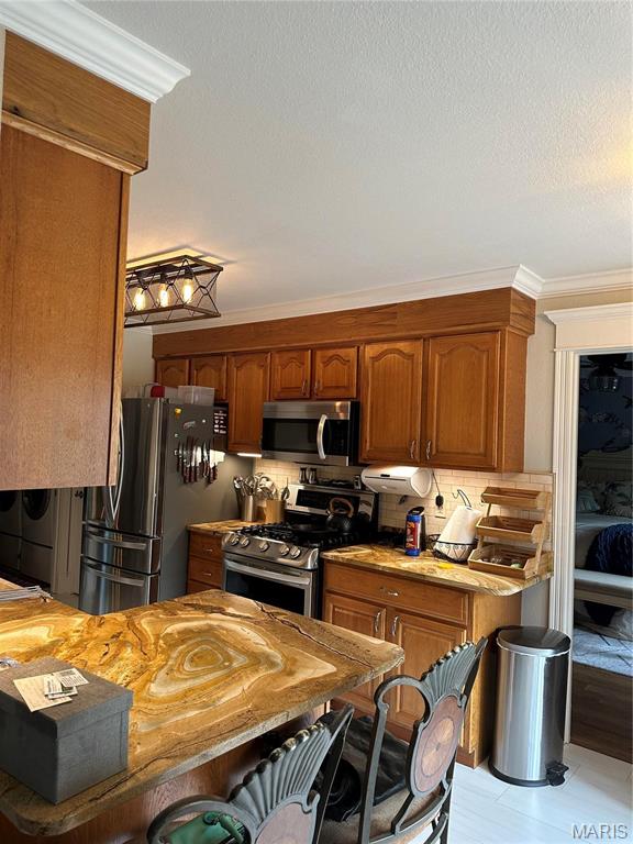 3890 TALL OAKS Drive