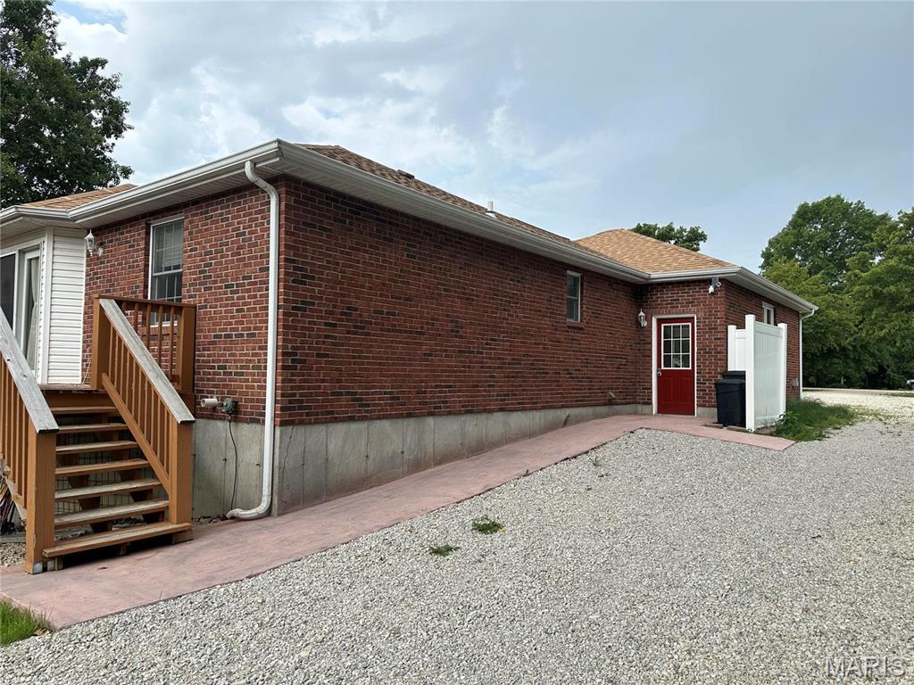 3890 TALL OAKS Drive