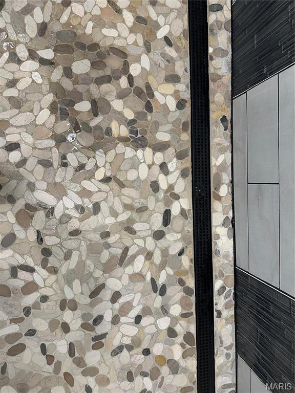 3890 TALL OAKS Drive